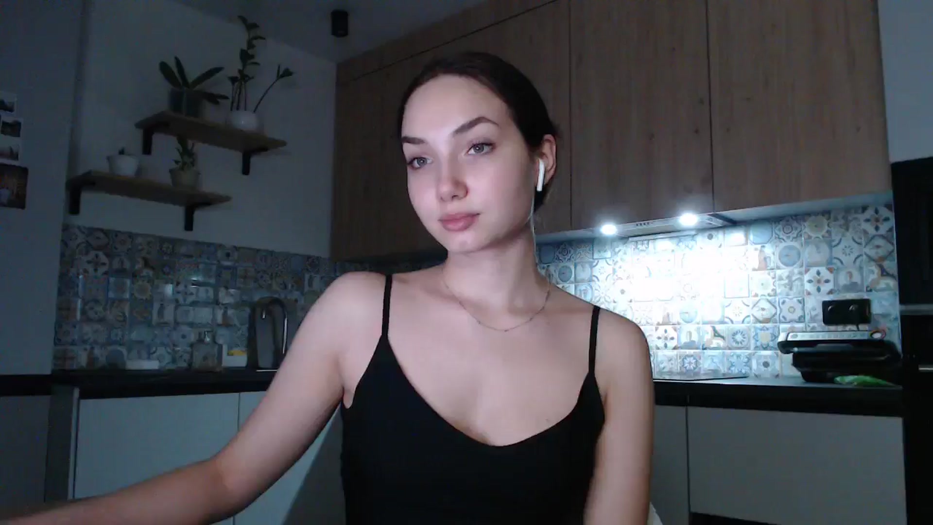 Gallery image thumbnail from Browncat04's myfreecams stream on, 10/05/2024, 16:14 image 12 of 20