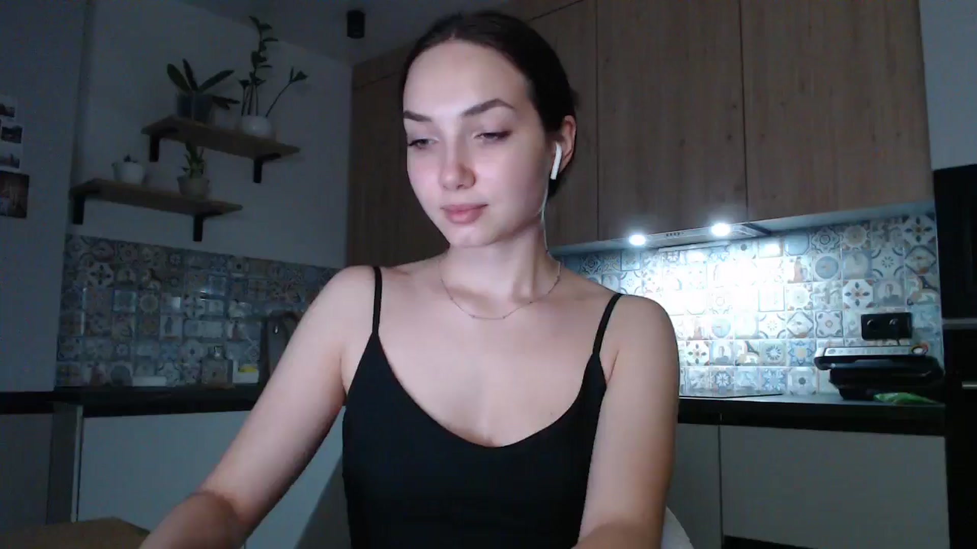 Gallery image thumbnail from Browncat04's myfreecams stream on, 10/05/2024, 16:14 image 15 of 20