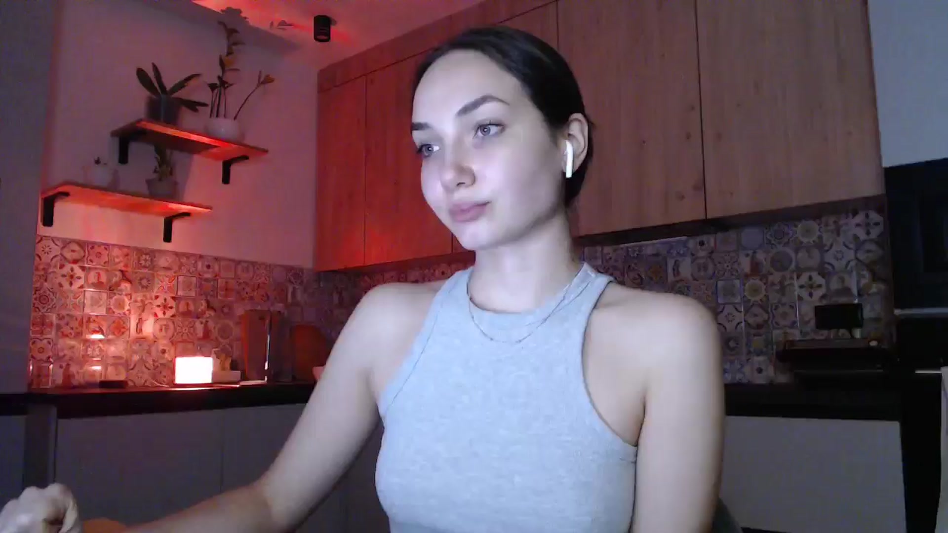 Gallery image thumbnail from Browncat04's myfreecams stream on, 10/06/2024, 17:31 image 19 of 20