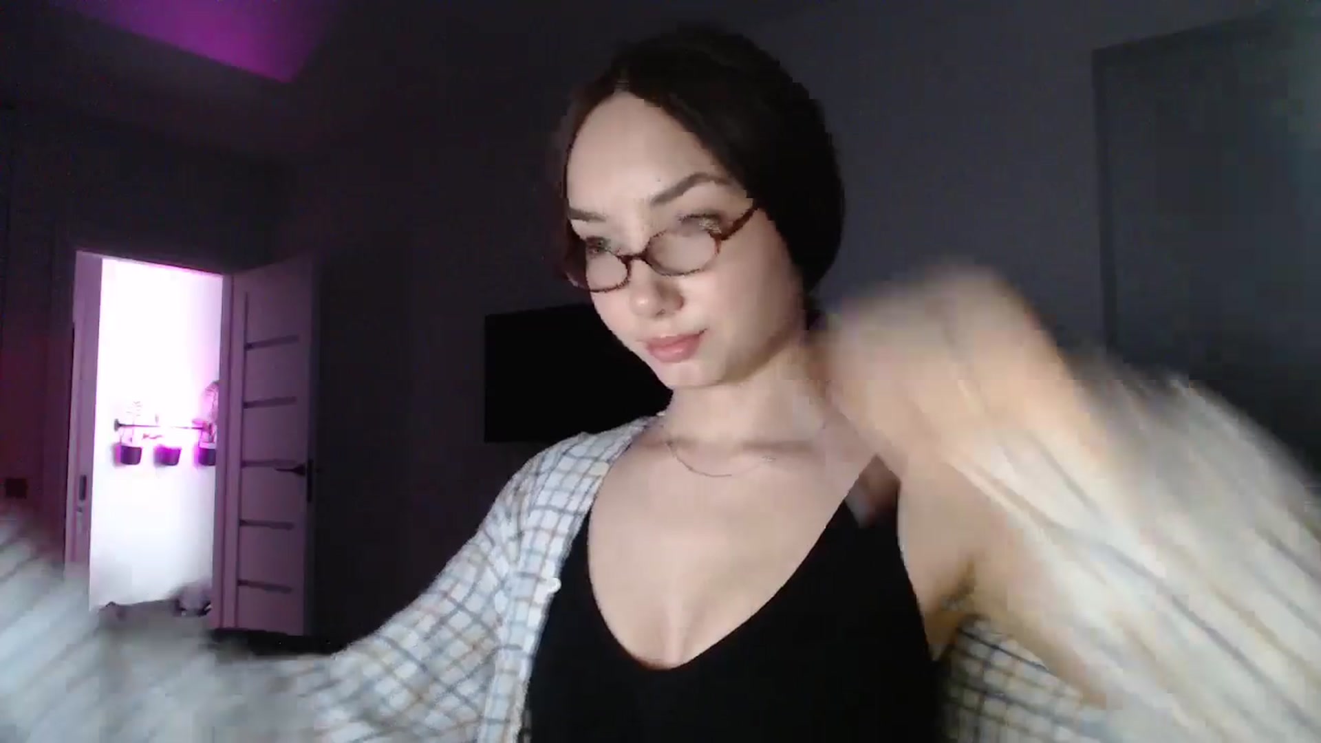 Gallery image thumbnail from Browncat04's myfreecams stream on, 10/11/2024, 14:29 image 19 of 20