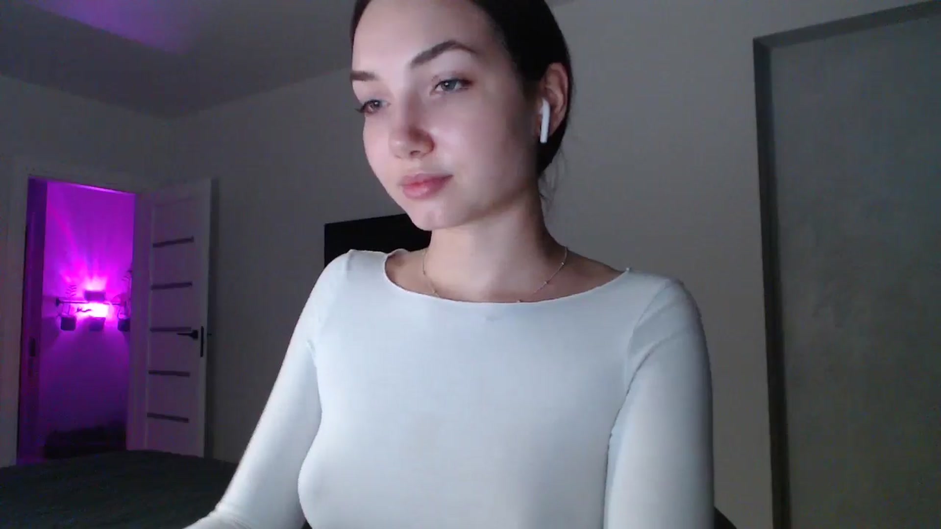 Gallery image thumbnail from Browncat04's myfreecams stream on, 10/14/2024, 15:47 image 18 of 20