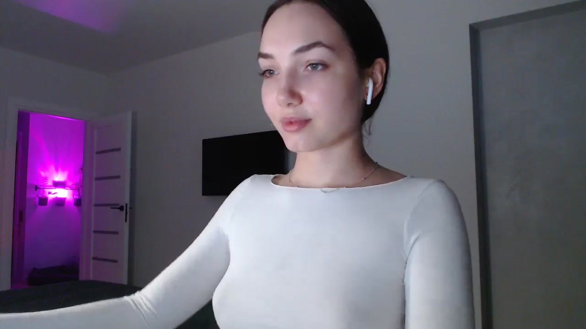 Gallery image thumbnail from Browncat04's myfreecams stream on, 10/14/2024, 15:47 image 7 of 20