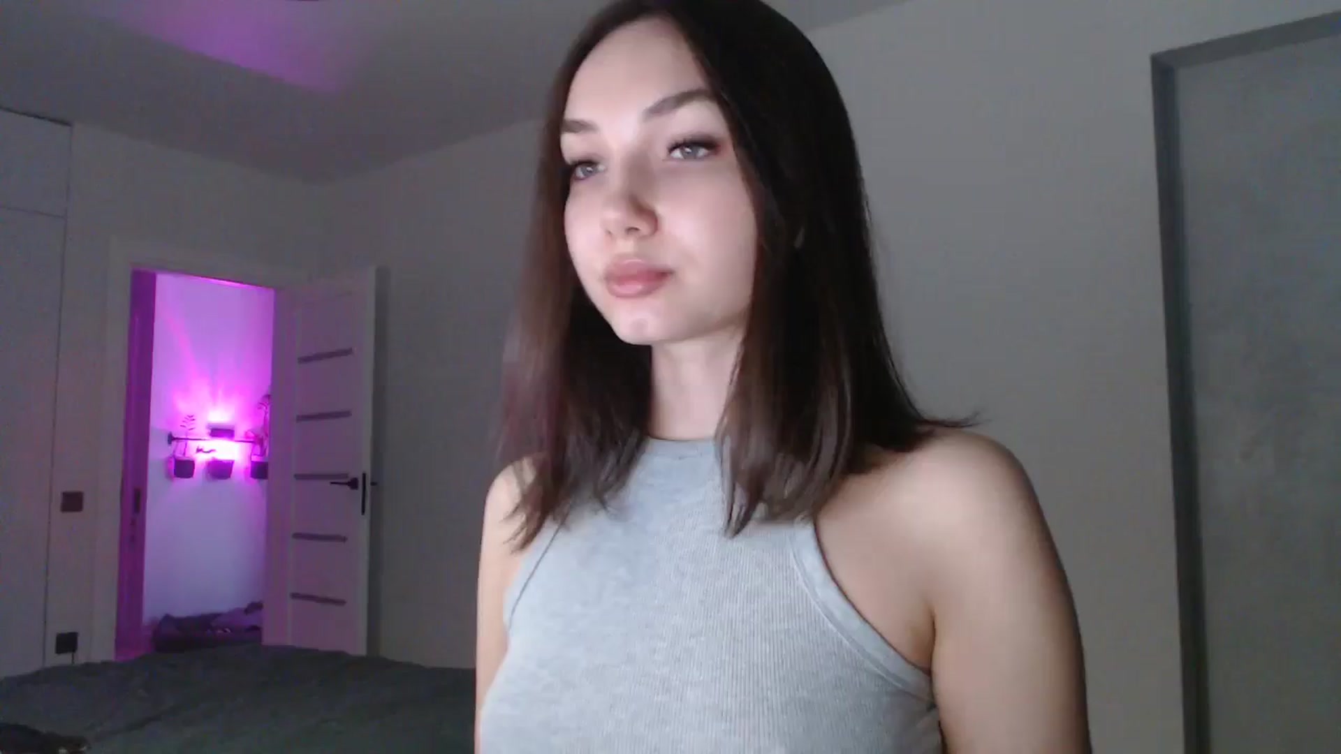 Gallery image thumbnail from Browncat04's myfreecams stream on, 10/20/2024, 15:33 image 1 of 20