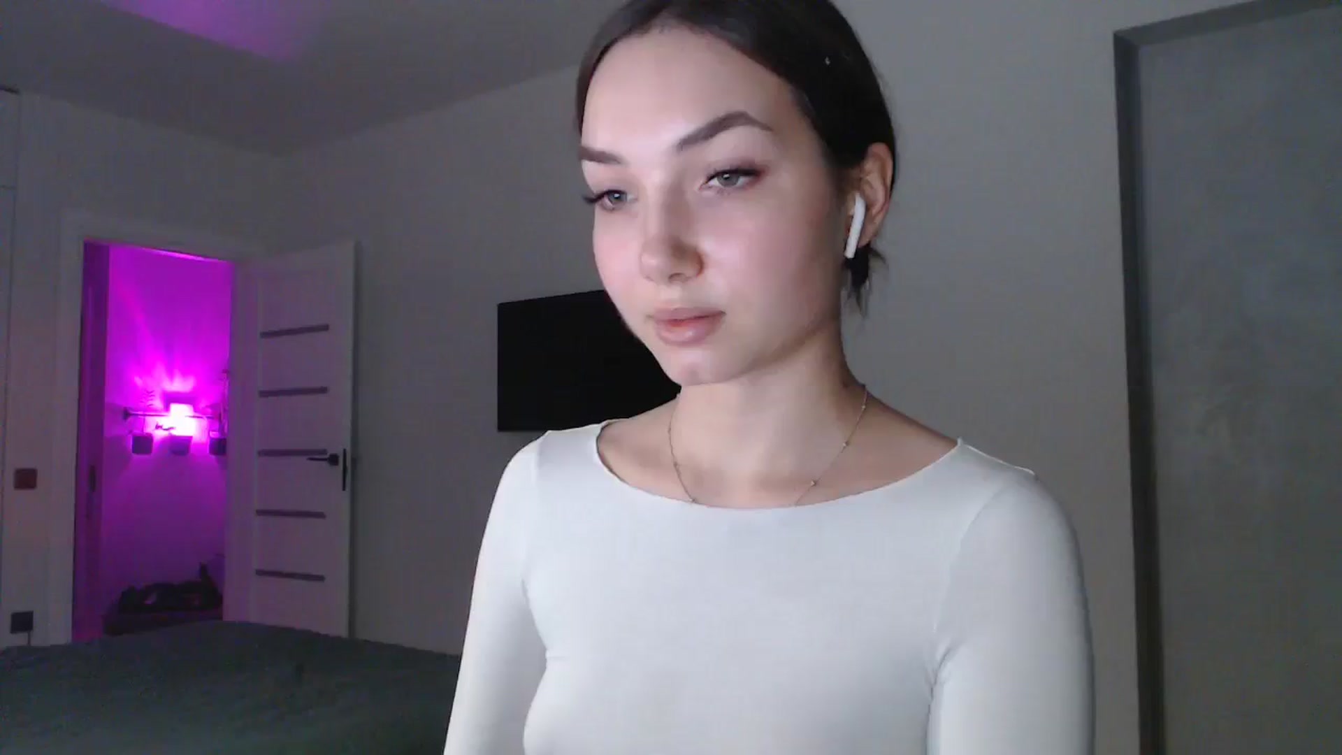 Gallery image thumbnail from Browncat04's myfreecams stream on, 11/06/2024, 16:29 image 20 of 20