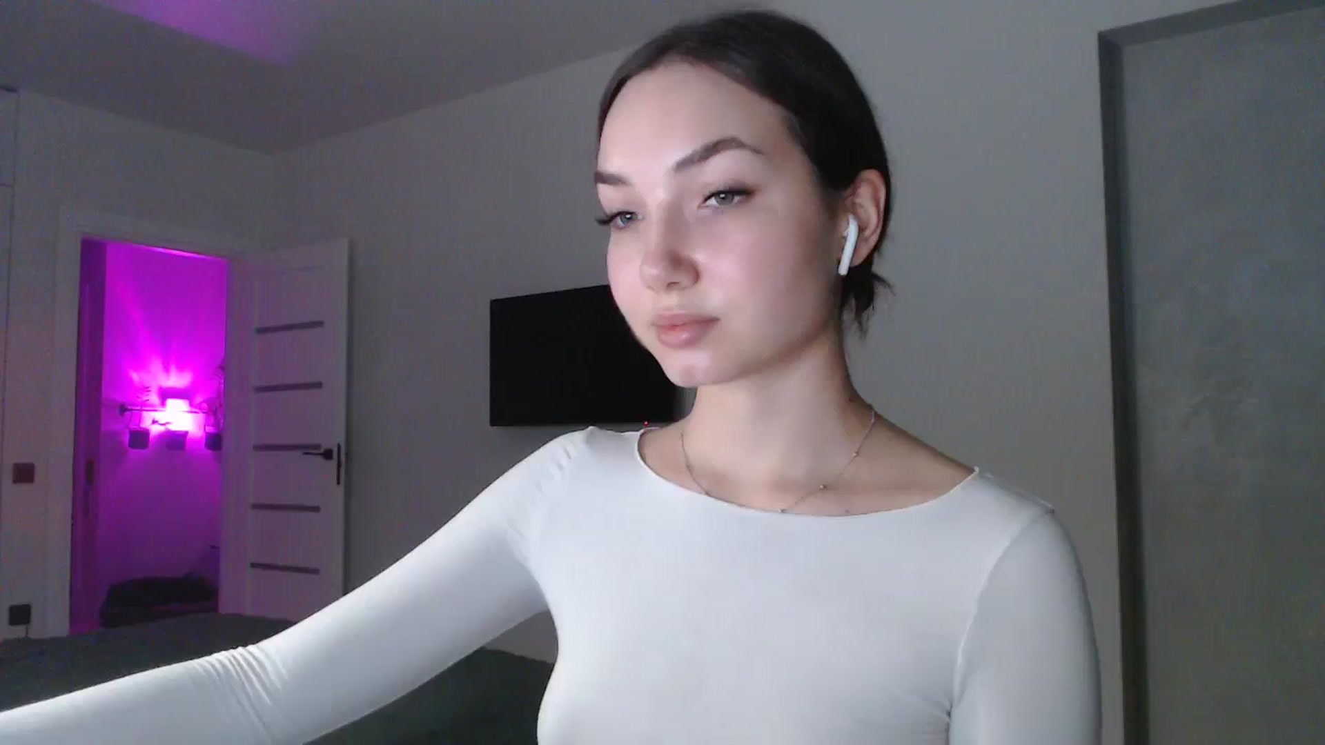 Gallery image thumbnail from Browncat04's myfreecams stream on, 11/06/2024, 16:29 image 9 of 20