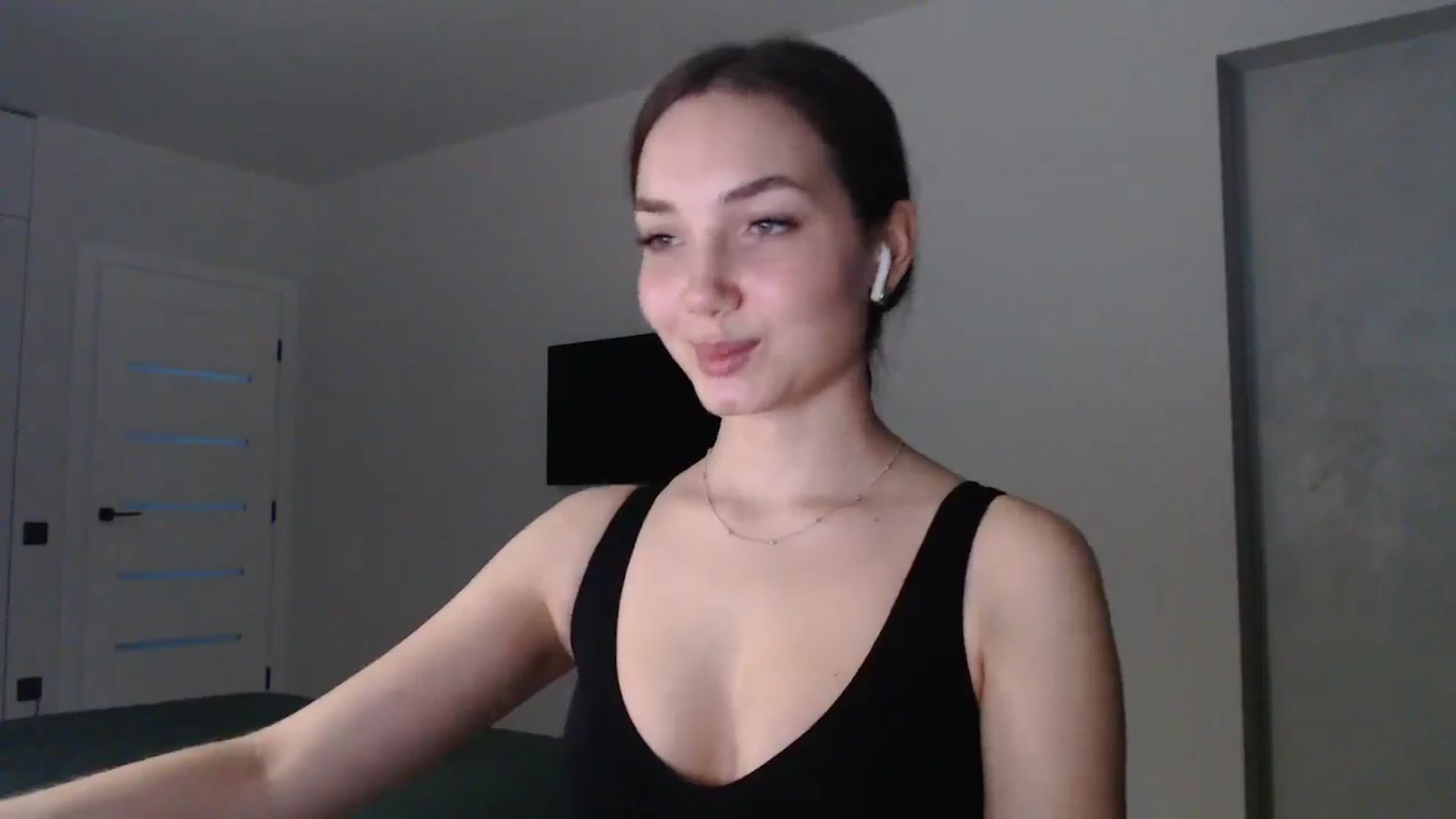 Gallery image thumbnail from Browncat04's myfreecams stream on, 11/10/2024, 13:48 image 16 of 20