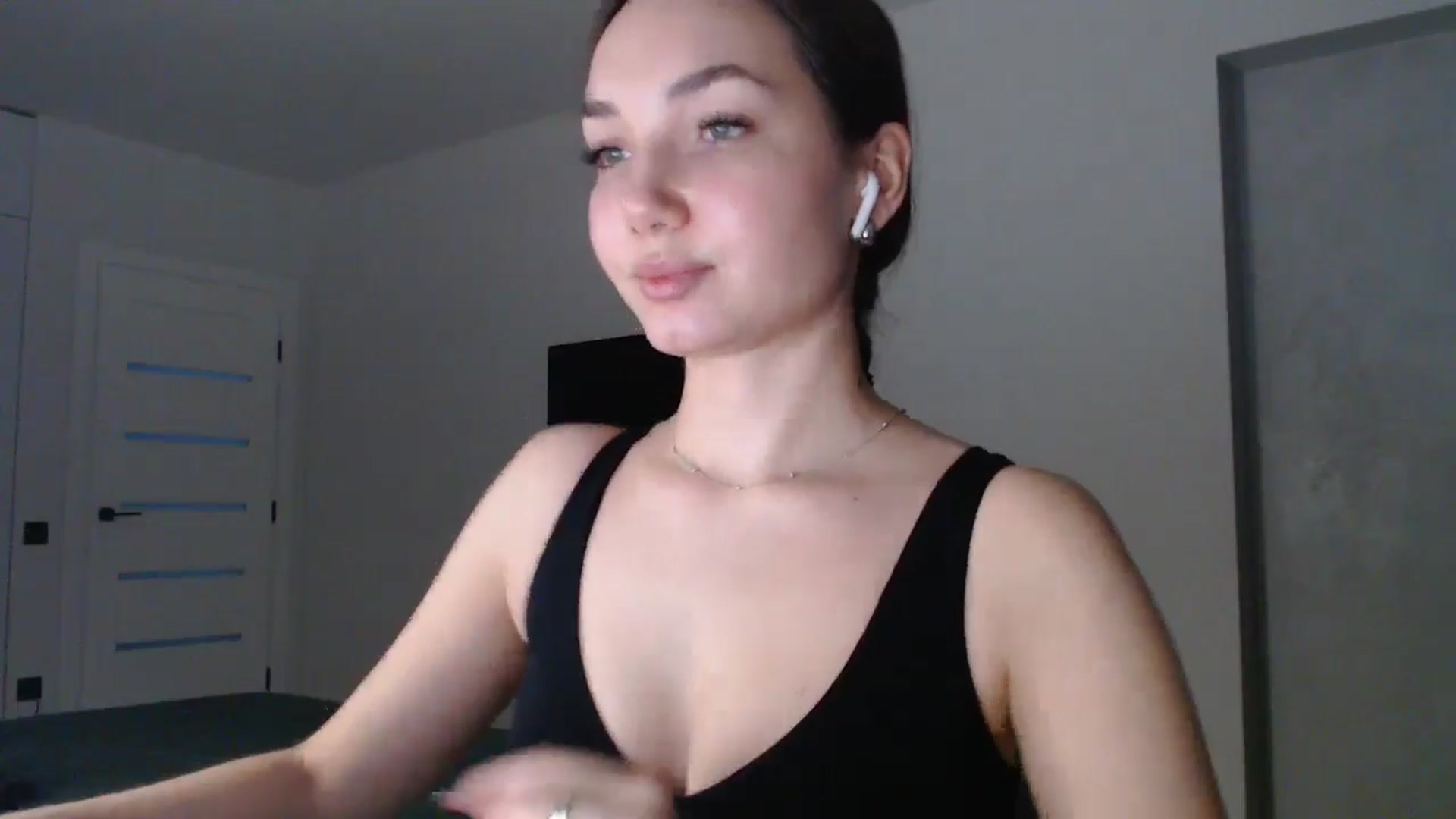 Gallery image thumbnail from Browncat04's myfreecams stream on, 11/10/2024, 13:48 image 20 of 20