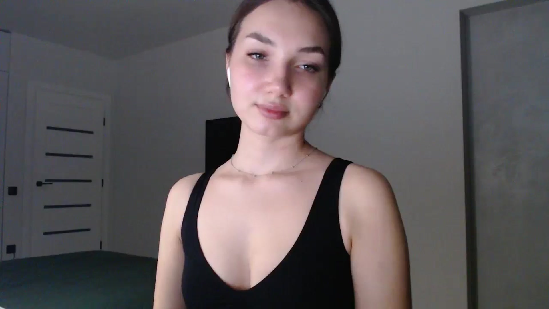 Gallery image thumbnail from Browncat04's myfreecams stream on, 11/10/2024, 14:39 image 5 of 20