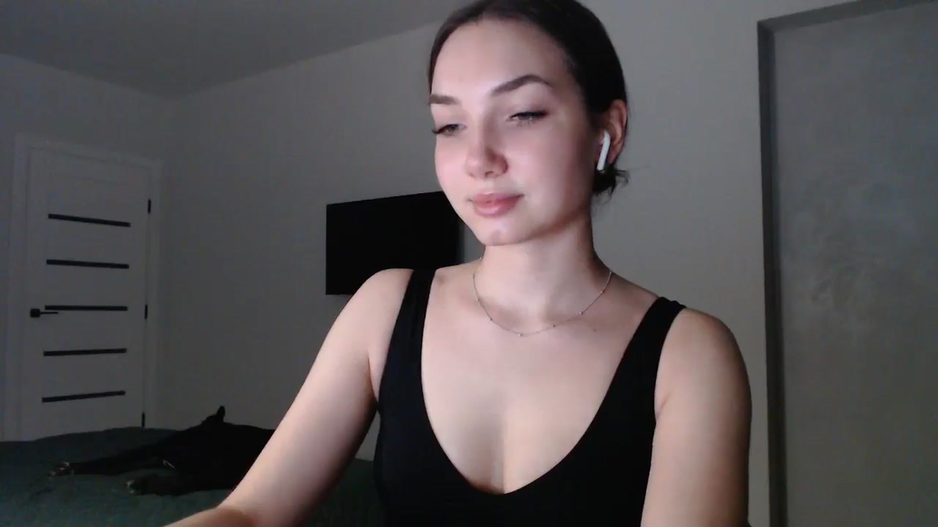 Gallery image thumbnail from Browncat04's myfreecams stream on, 11/12/2024, 17:02 image 14 of 20
