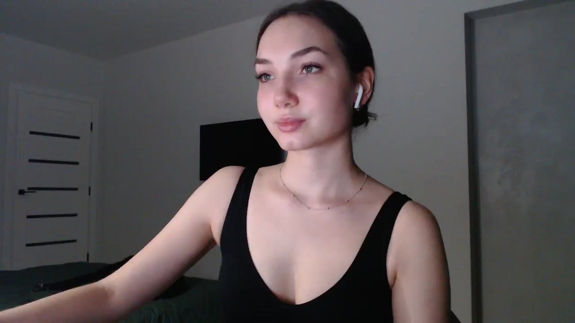 Gallery image thumbnail from Browncat04's myfreecams stream on, 11/12/2024, 17:02 image 17 of 20