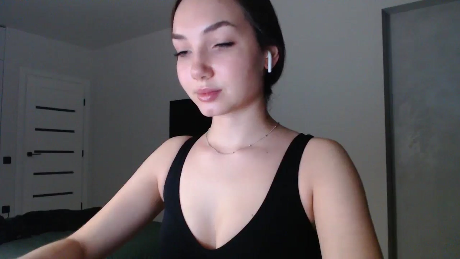 Gallery image thumbnail from Browncat04's myfreecams stream on, 11/13/2024, 16:05 image 3 of 20