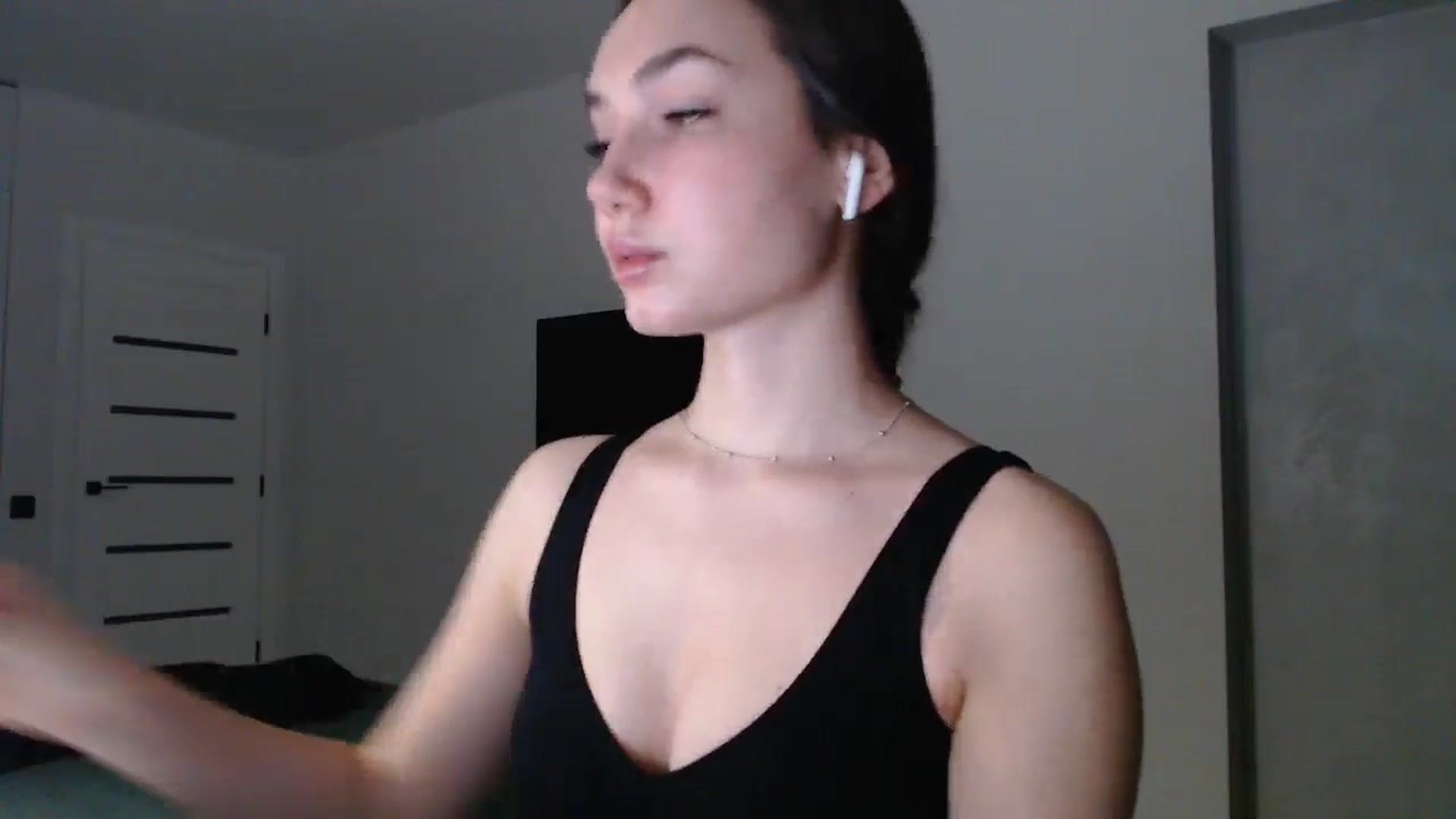 Gallery image thumbnail from Browncat04's myfreecams stream on, 11/13/2024, 16:05 image 10 of 20