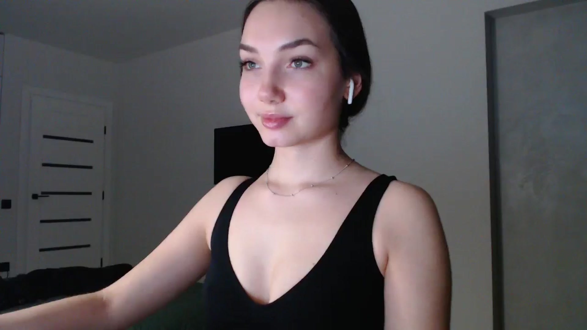 Gallery image thumbnail from Browncat04's myfreecams stream on, 11/13/2024, 16:05 image 2 of 20
