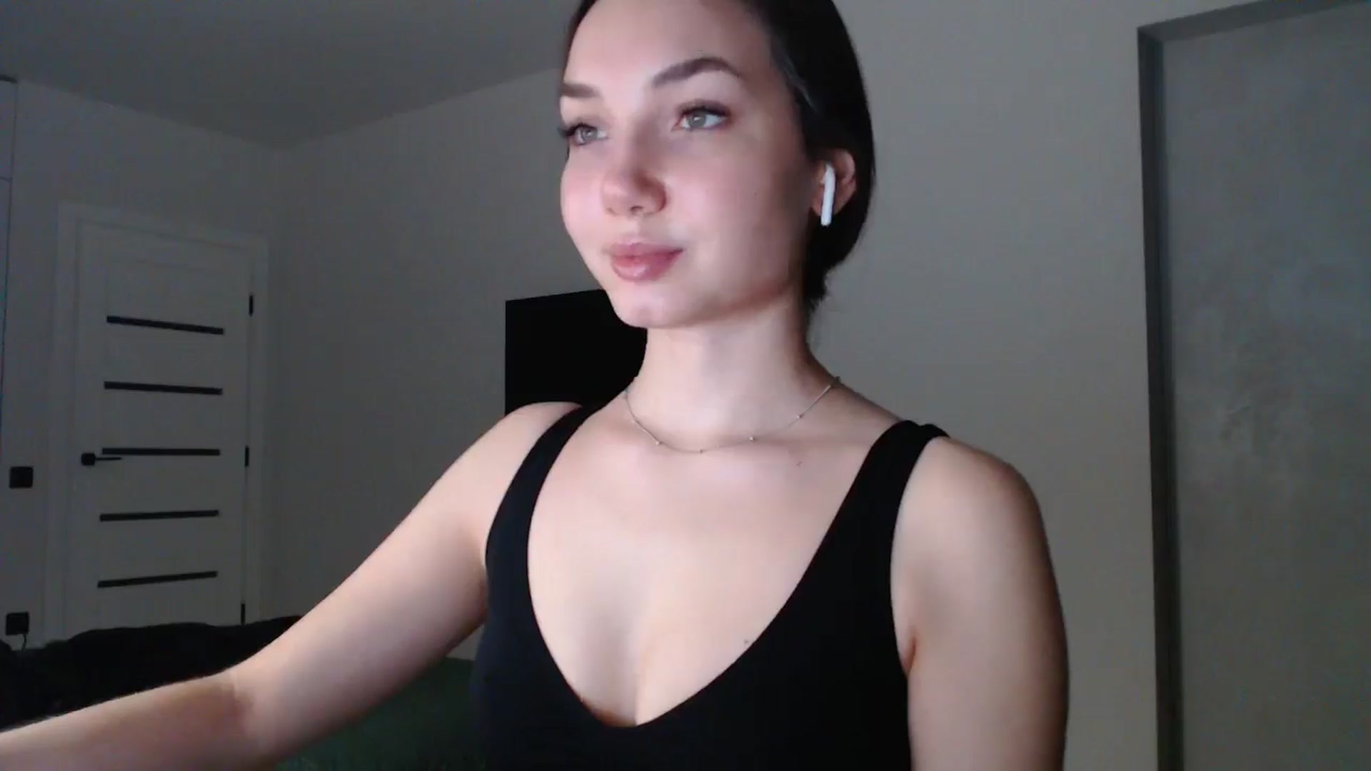 Gallery image thumbnail from Browncat04's myfreecams stream on, 11/13/2024, 16:05 image 4 of 20