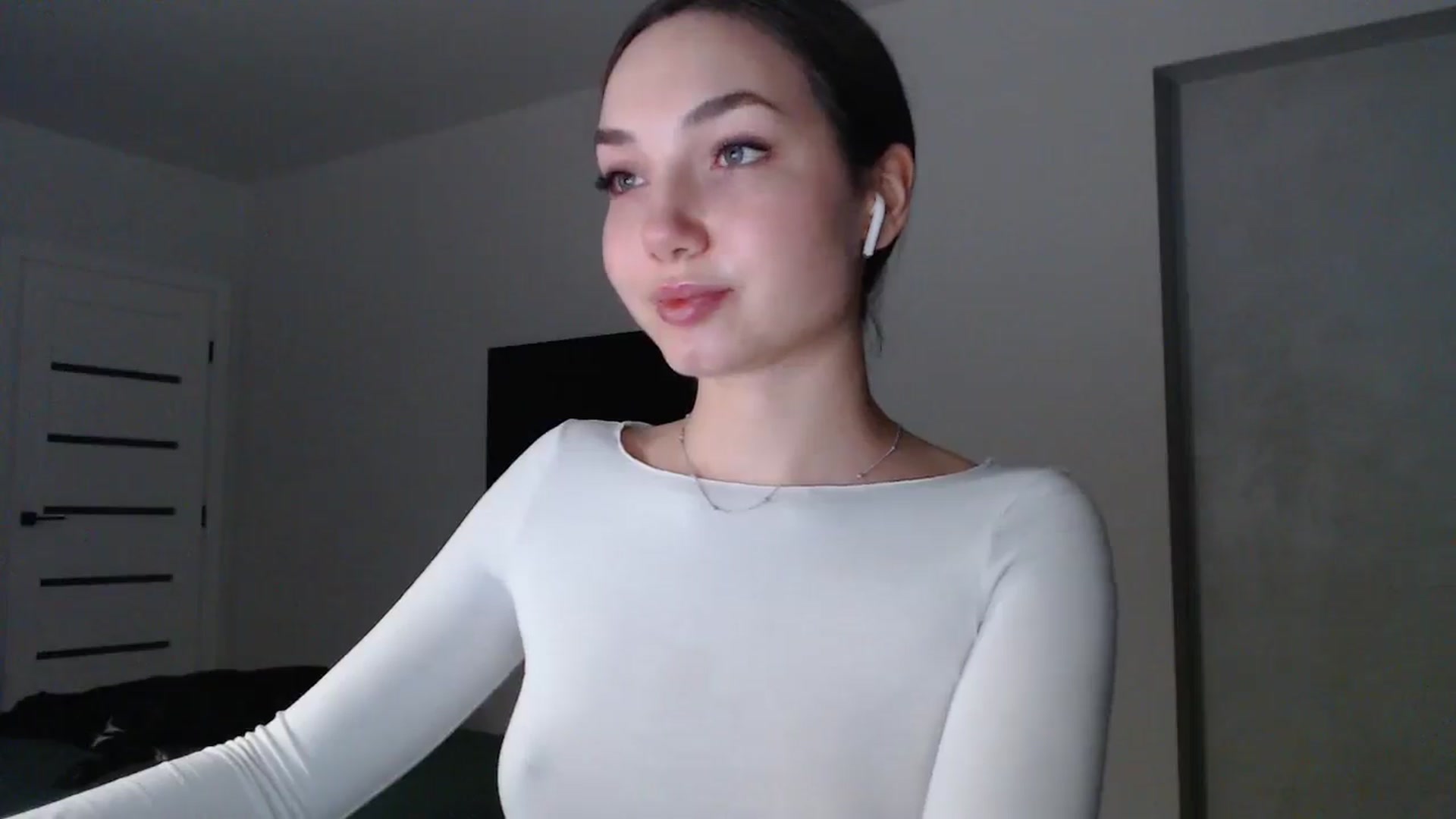 Gallery image thumbnail from Browncat04's myfreecams stream on, 11/25/2024, 16:37 image 7 of 20