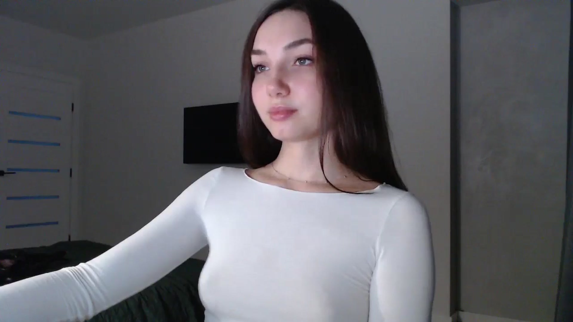 Gallery image thumbnail from Browncat04's myfreecams stream on, 11/26/2024, 14:05 image 8 of 20