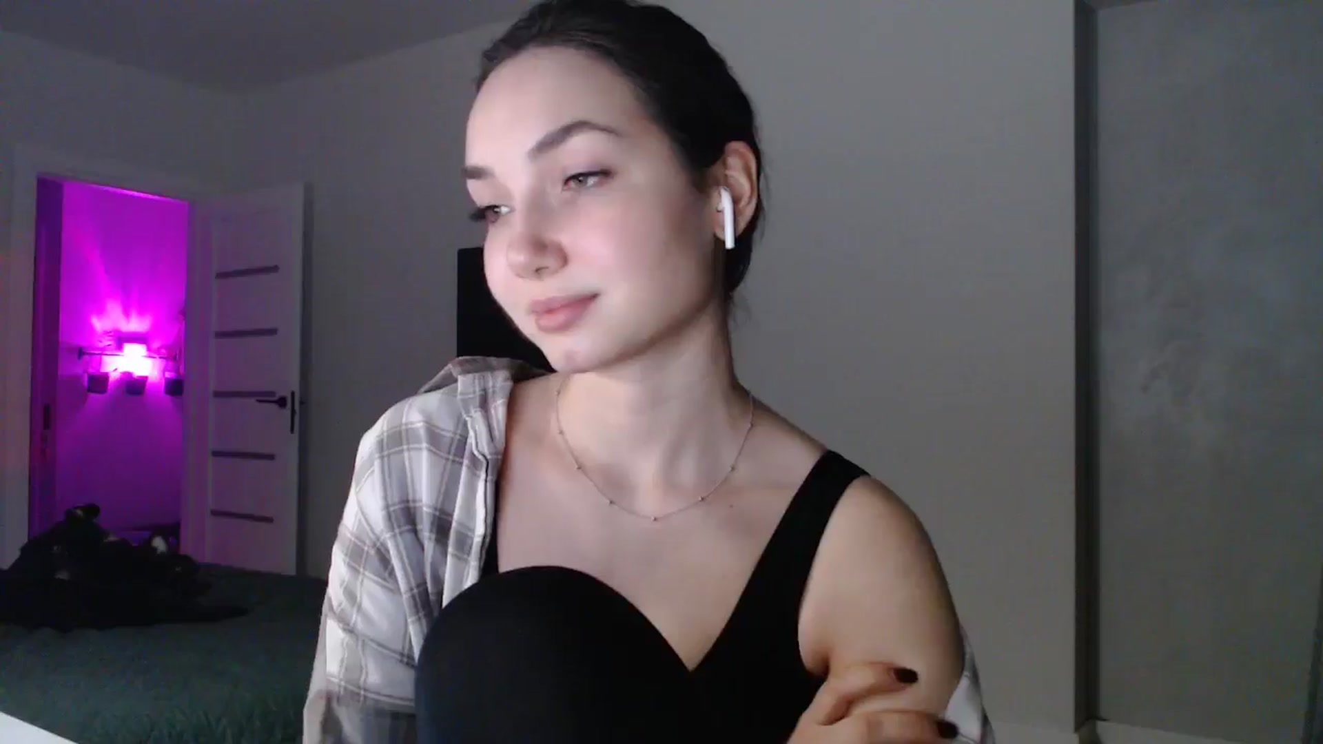 Gallery image thumbnail from Browncat04's myfreecams stream on, 11/30/2024, 16:43 image 19 of 20