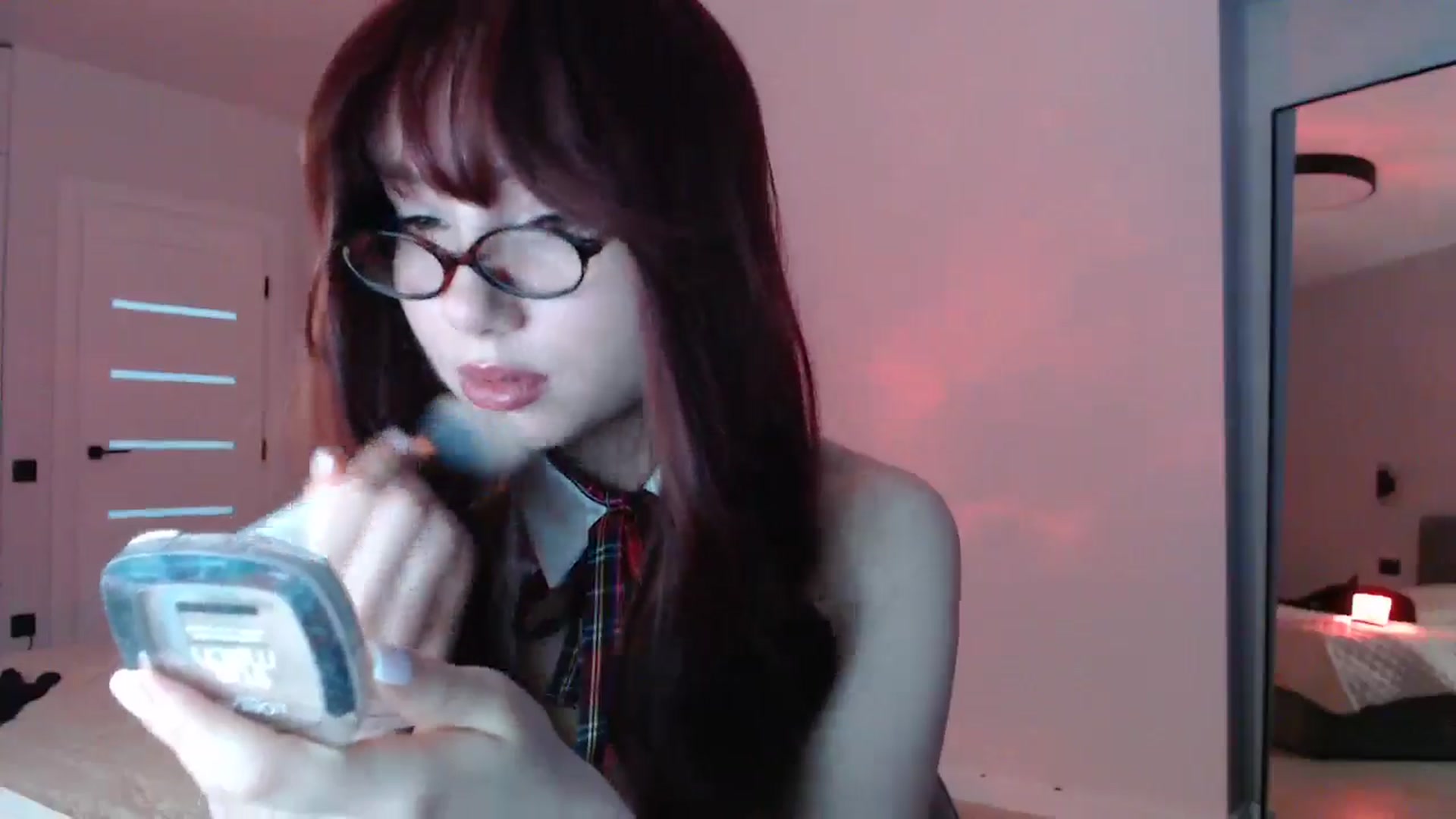 Gallery image thumbnail from Browncat04's myfreecams stream on, 04/07/2025, 11:53 image 17 of 20