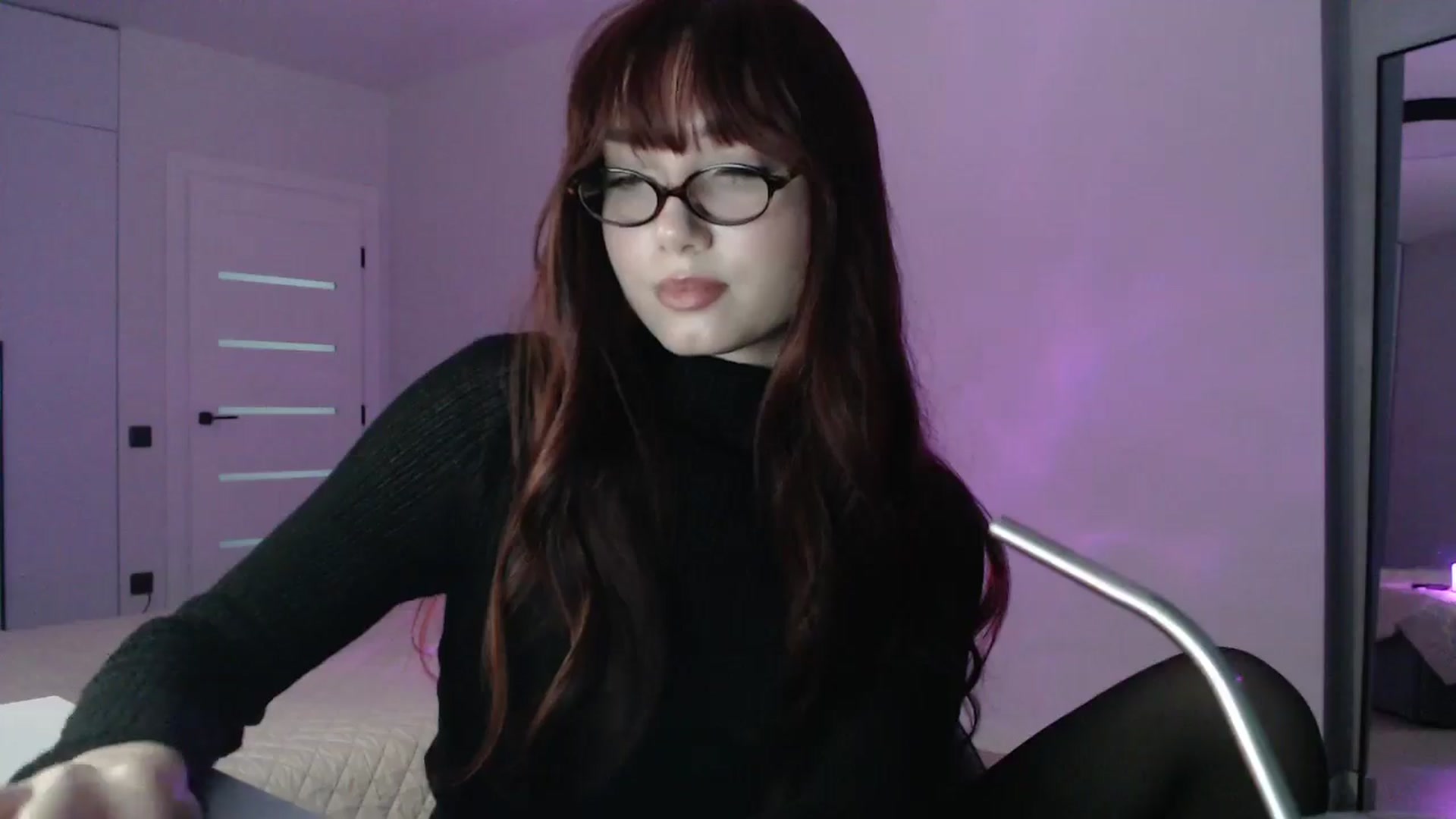 Gallery image thumbnail from Browncat04's myfreecams stream on, 04/09/2025, 16:17 image 14 of 20