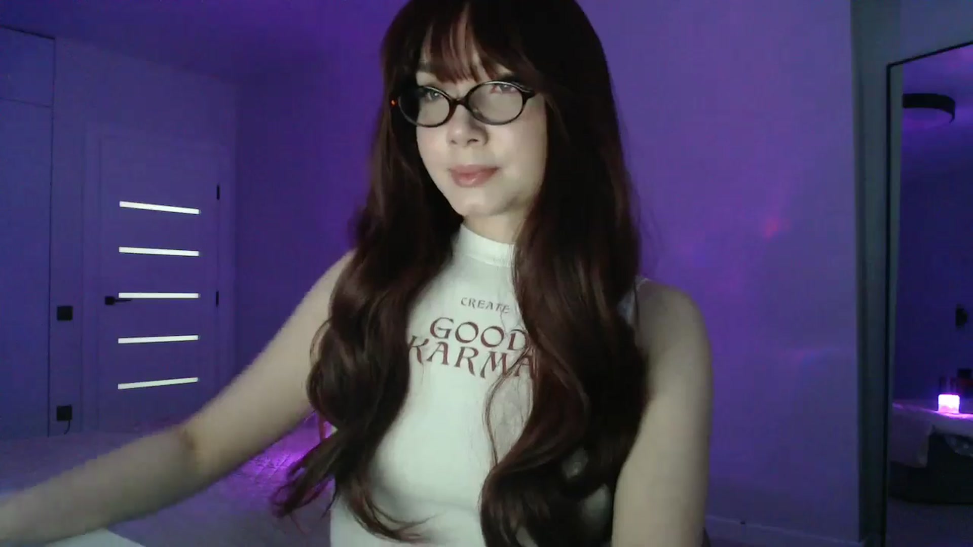 Gallery image thumbnail from Browncat04's myfreecams stream on, 04/19/2025, 15:38 image 7 of 20