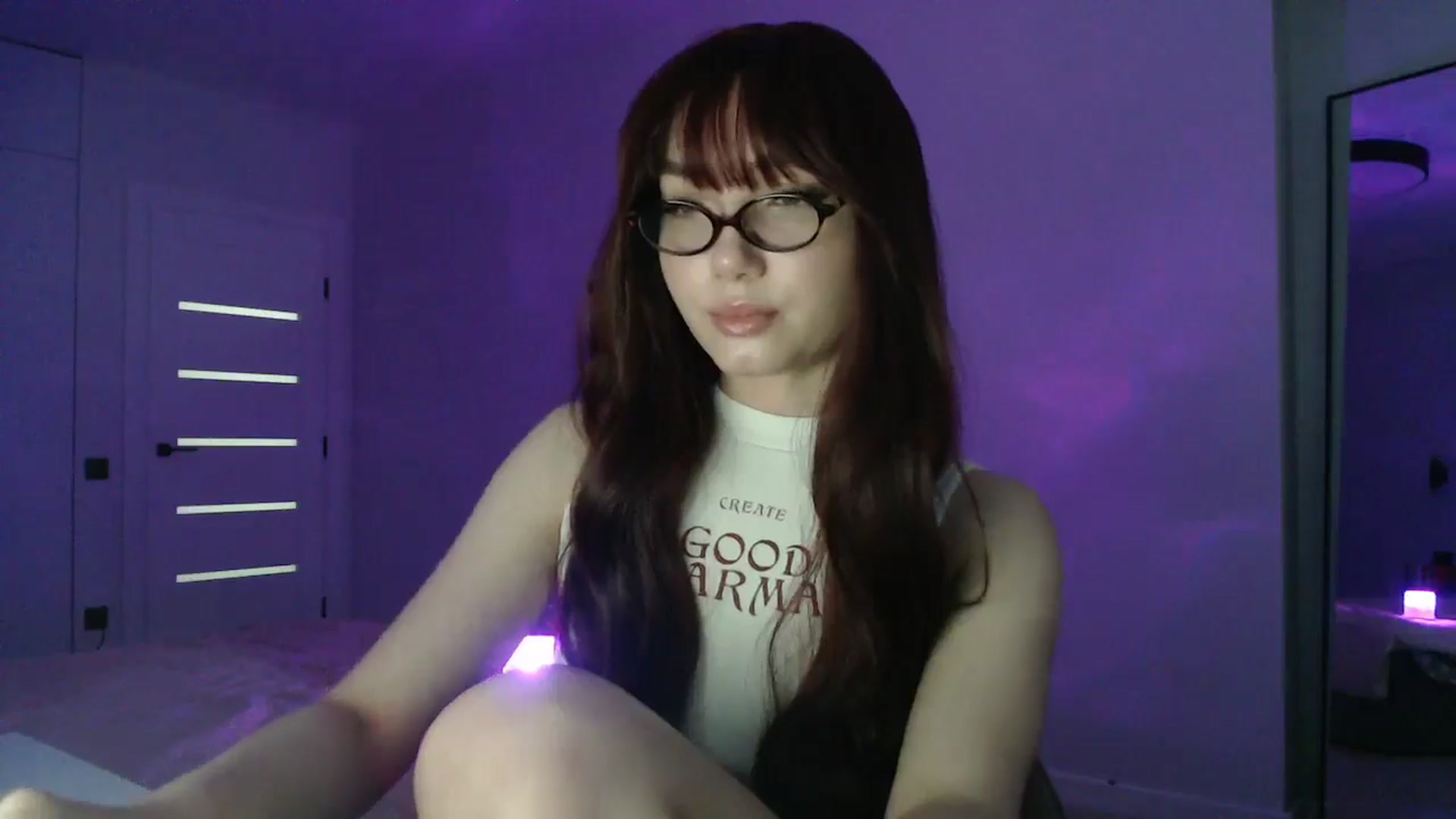 Gallery image thumbnail from Browncat04's myfreecams stream on, 04/19/2025, 15:38 image 11 of 20