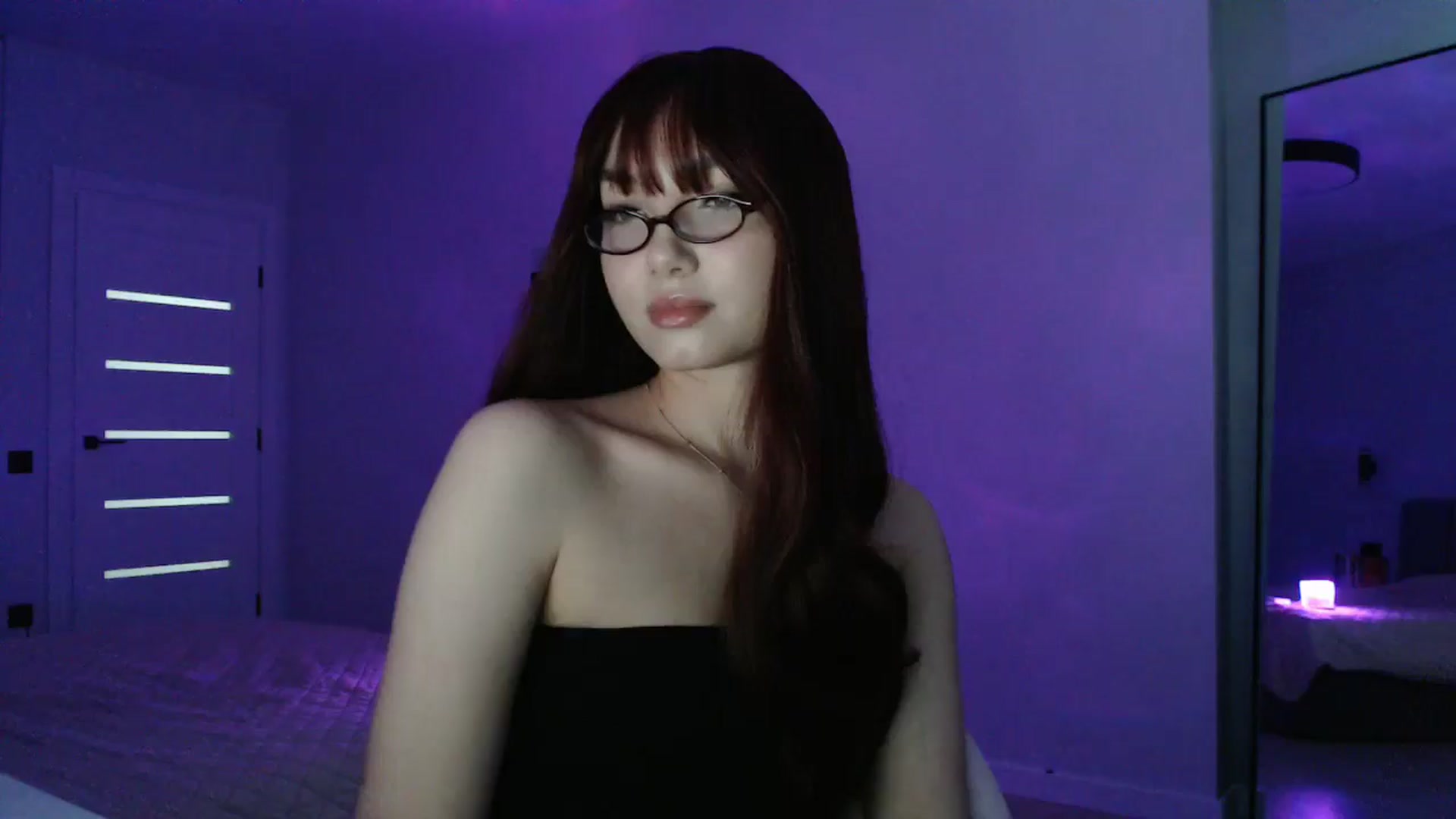 Gallery image thumbnail from Browncat04's myfreecams stream on, 04/26/2025, 14:48 image 14 of 20