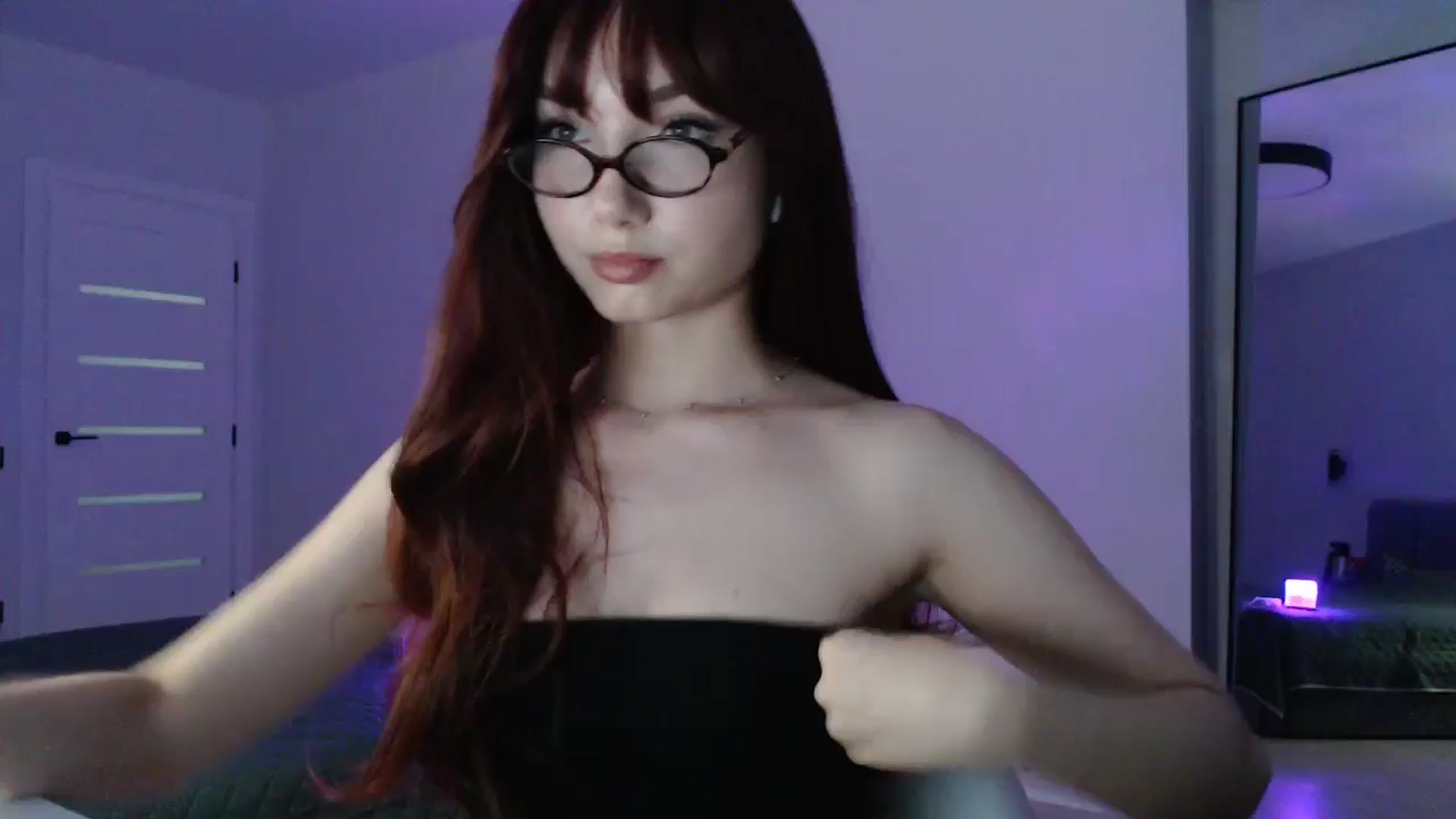 Gallery image thumbnail from Browncat04's myfreecams stream on, 06/08/2025, 15:46 image 2 of 20