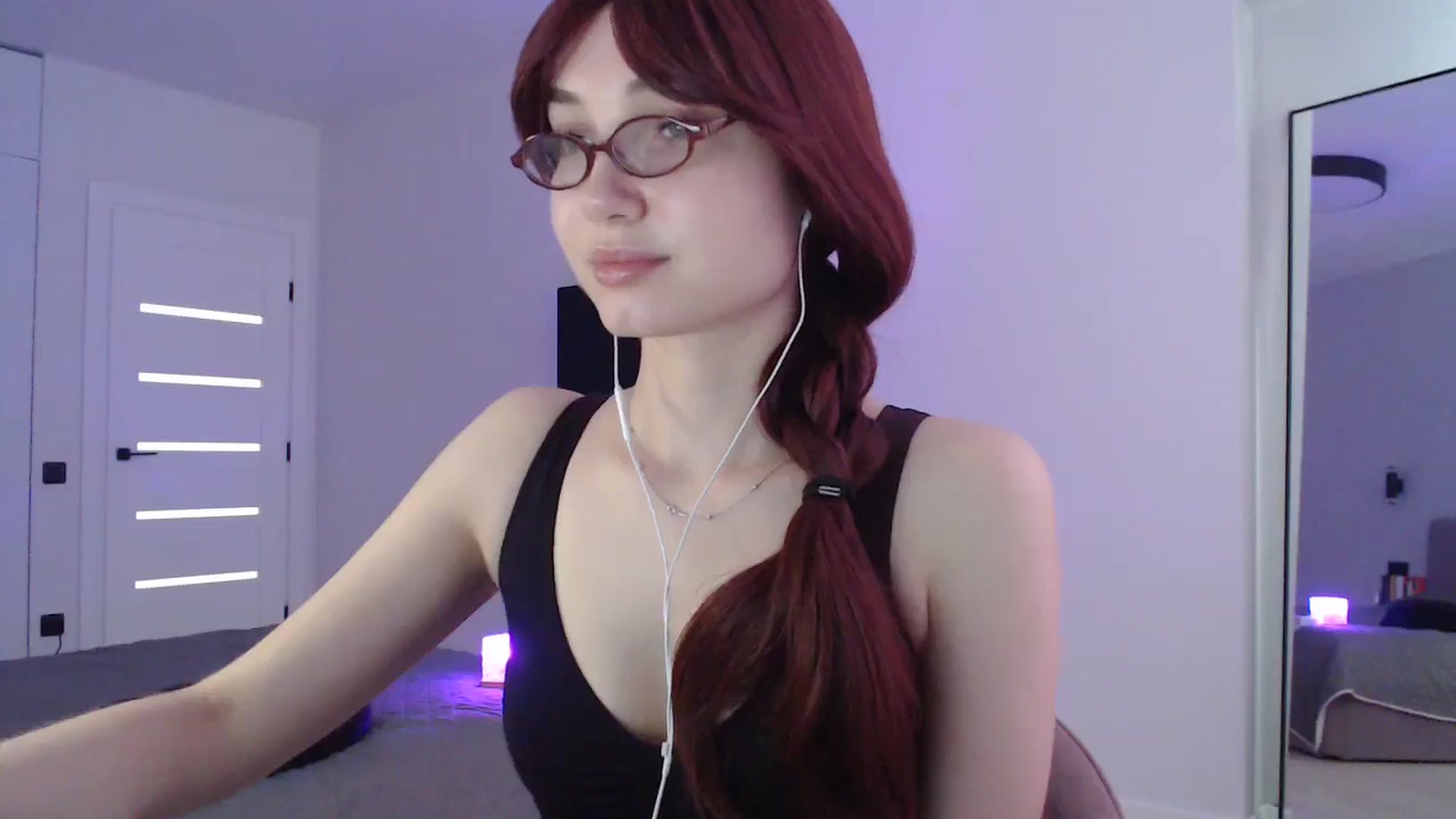 Gallery image thumbnail from Browncat04's myfreecams stream on, 06/12/2025, 14:40 image 15 of 20