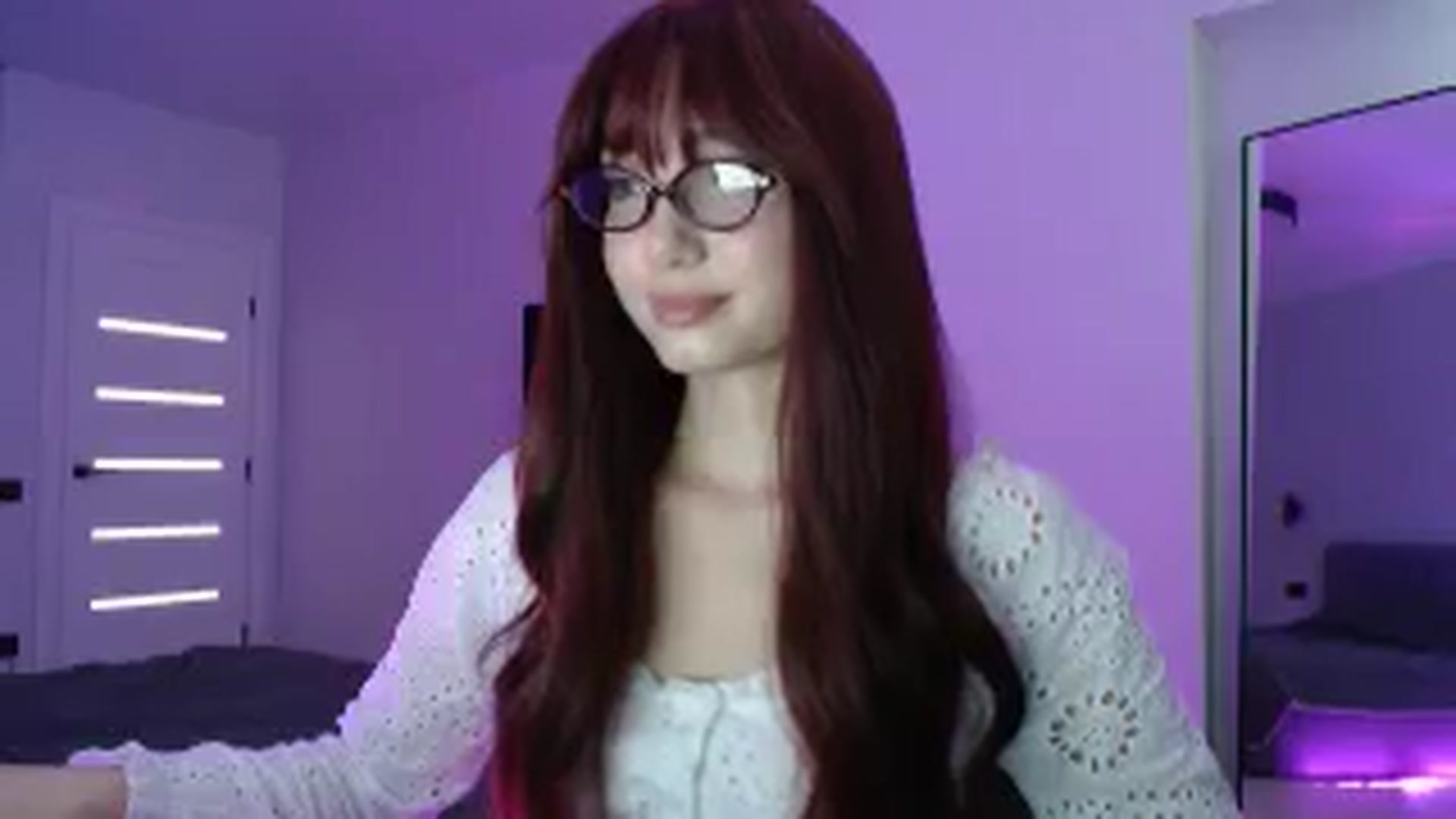 Gallery image thumbnail from Browncat04's myfreecams stream on, 10/12/2025, 12:19 image 11 of 20
