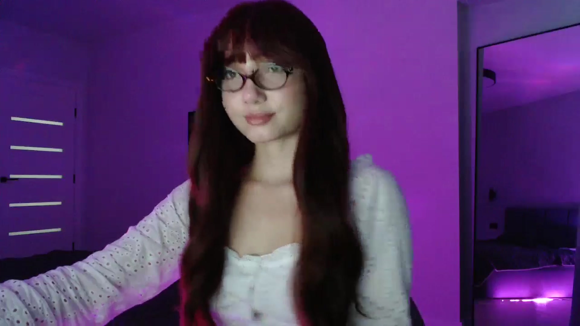 Gallery image thumbnail from Browncat04's myfreecams stream on, 10/12/2025, 13:15 image 8 of 20