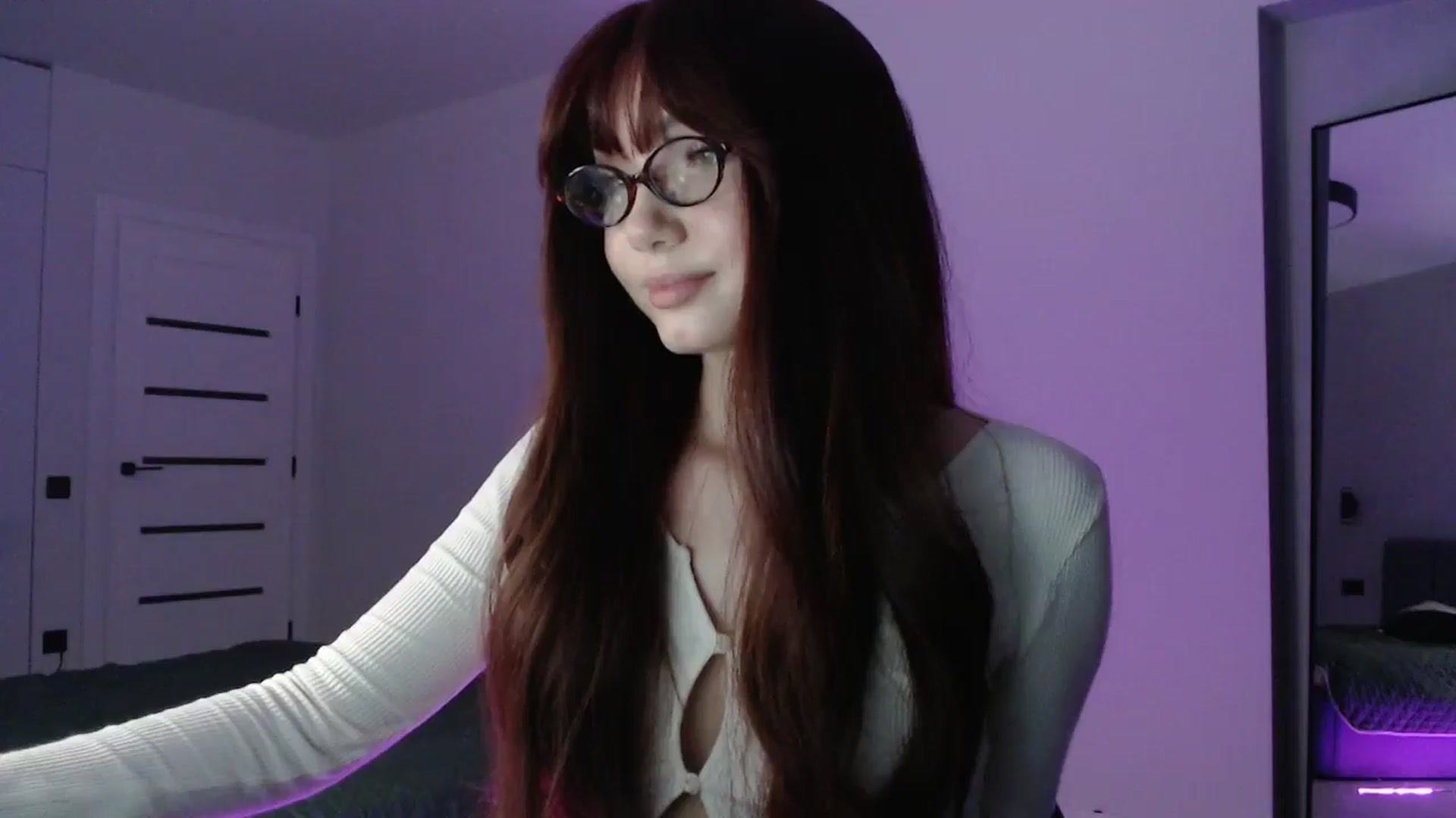 Gallery image thumbnail from Browncat04's myfreecams stream on, 11/10/2025, 16:08 image 10 of 20