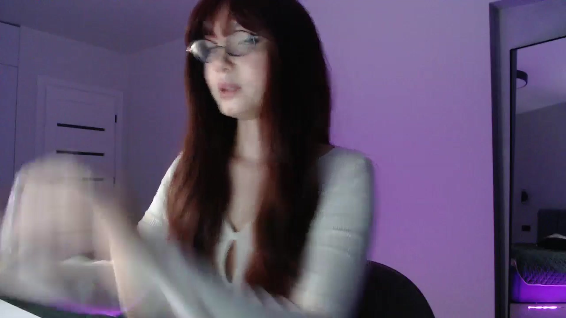 Gallery image thumbnail from Browncat04's myfreecams stream on, 11/10/2025, 16:08 image 13 of 20