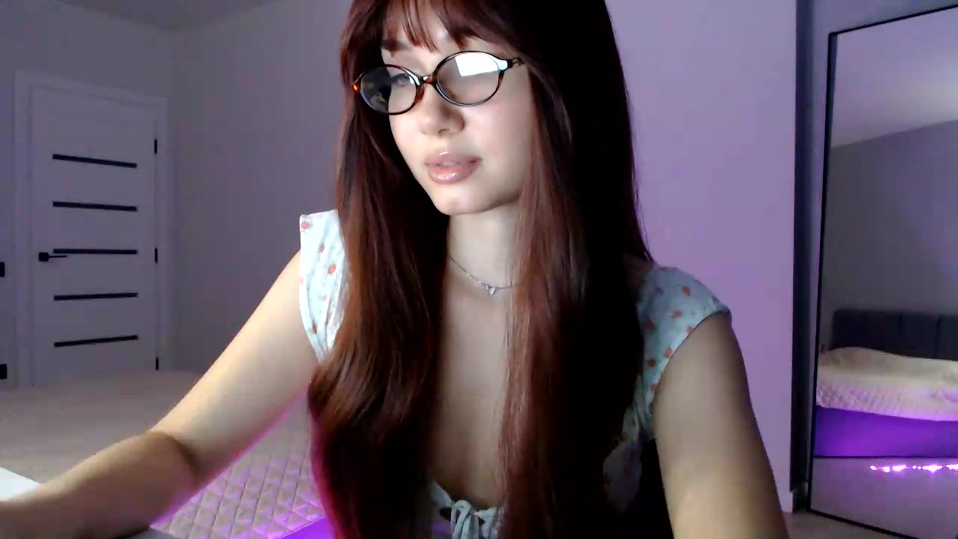 Gallery image thumbnail from Browncat04's myfreecams stream on, 09/07/2026, 15:06 image 18 of 20