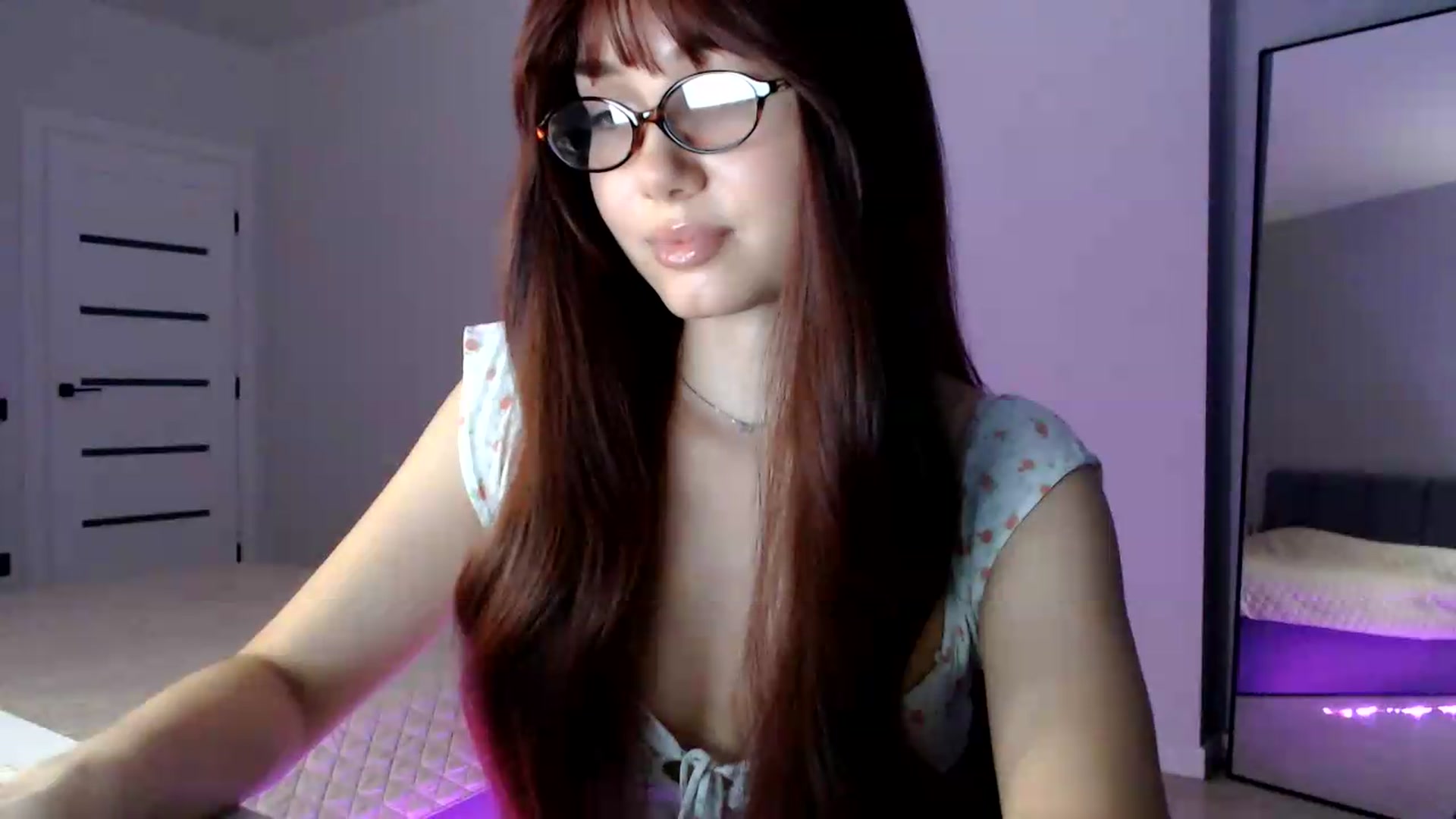 Gallery image thumbnail from Browncat04's myfreecams stream on, 09/07/2026, 15:06 image 17 of 20