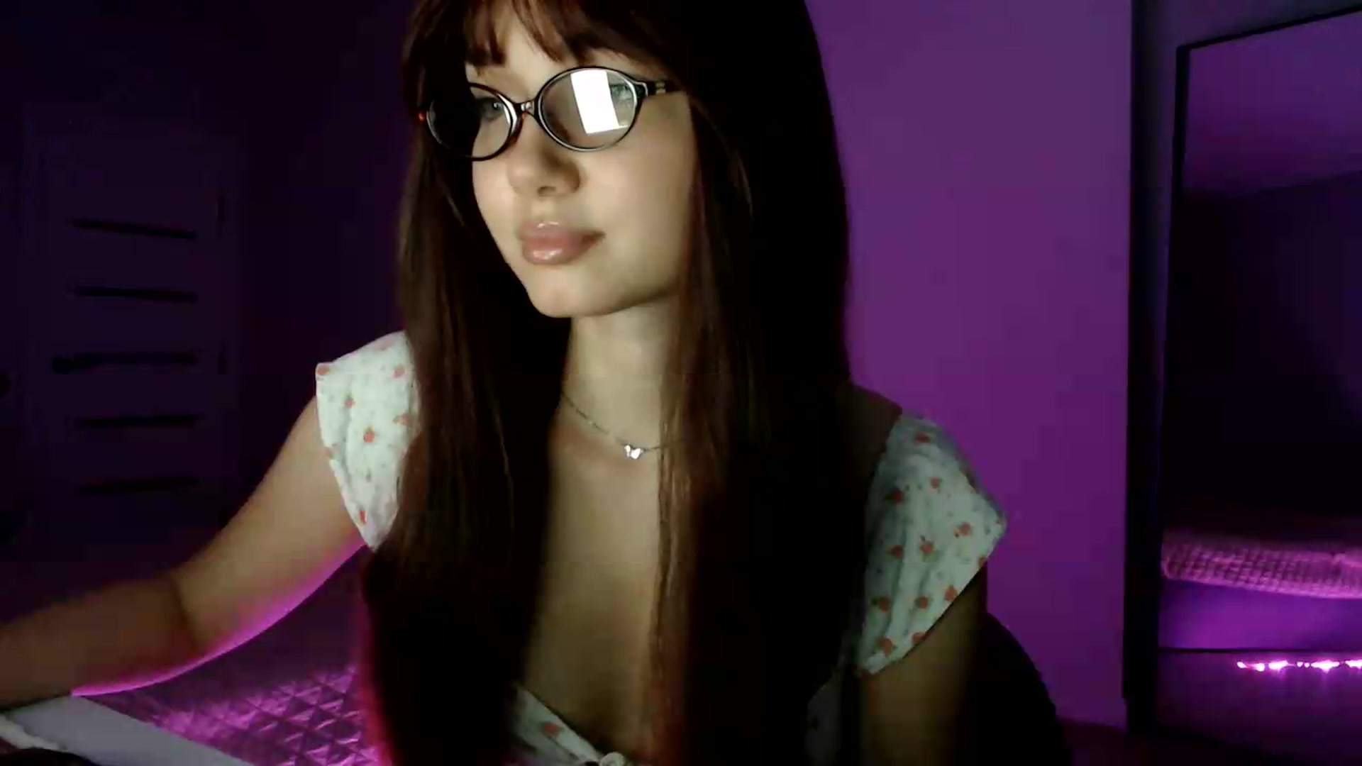 Gallery image thumbnail from Browncat04's myfreecams stream on, 09/07/2026, 15:06 image 9 of 20