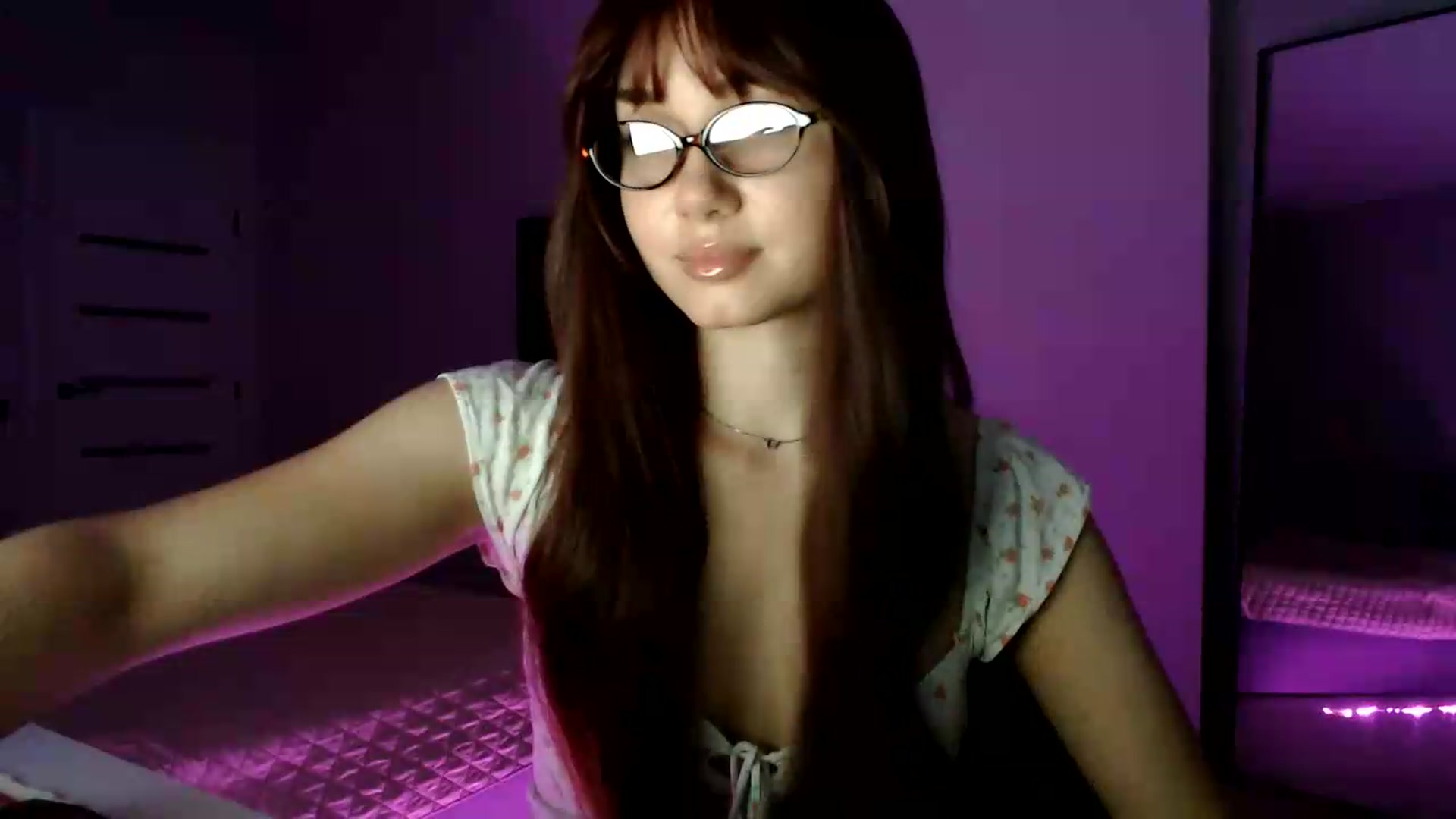 Gallery image thumbnail from Browncat04's myfreecams stream on, 09/07/2026, 15:06 image 7 of 20