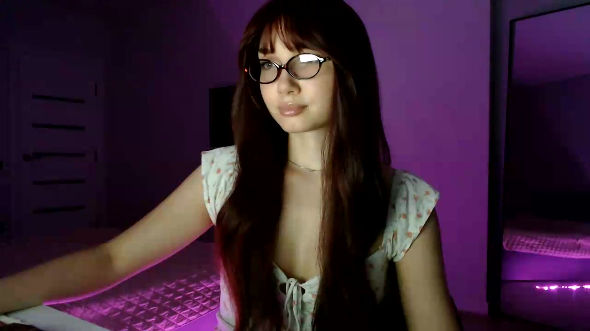 Gallery image thumbnail from Browncat04's myfreecams stream on, 09/07/2026, 15:06 image 4 of 20