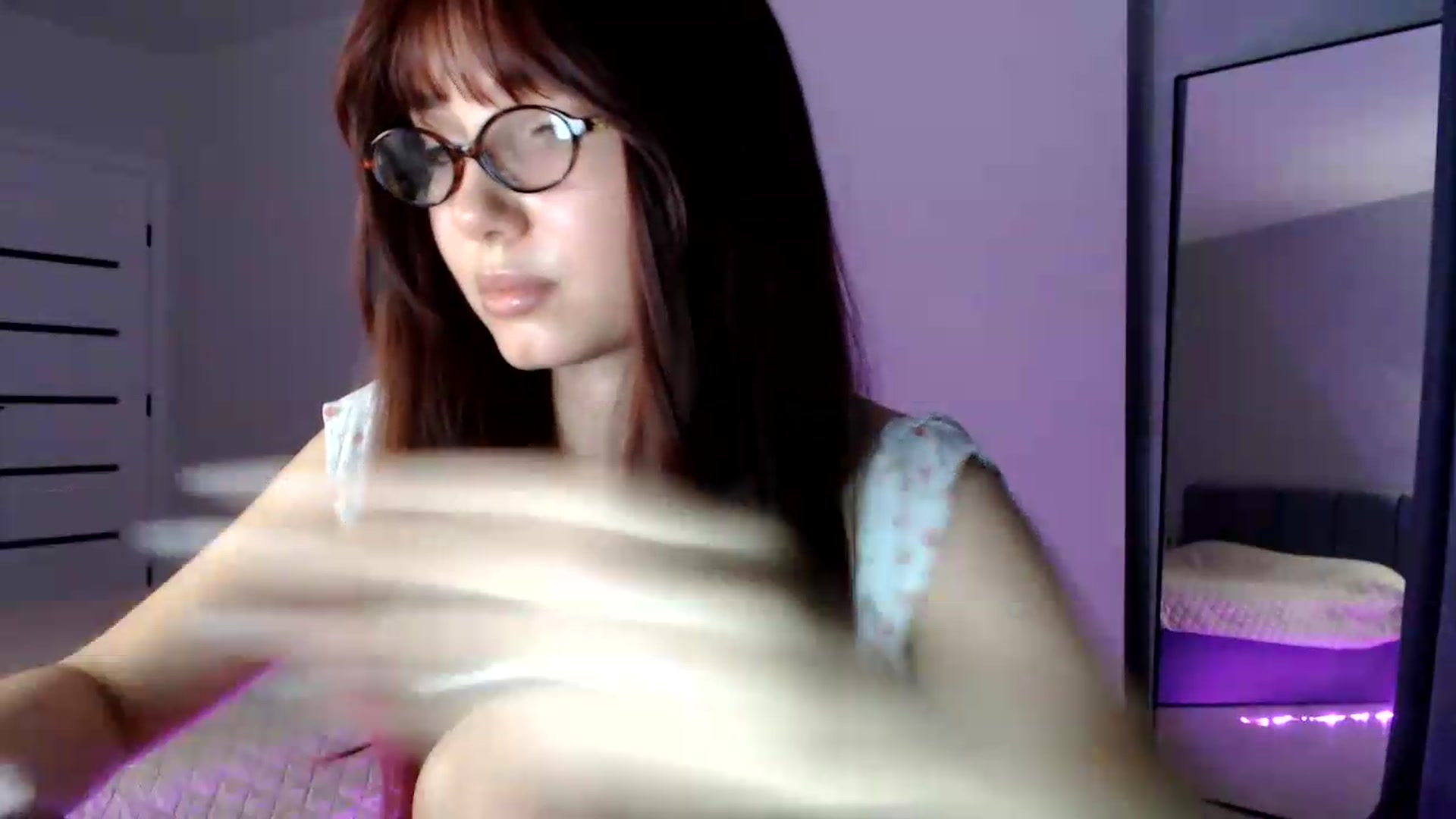 Gallery image thumbnail from Browncat04's myfreecams stream on, 09/07/2026, 17:37 image 6 of 20