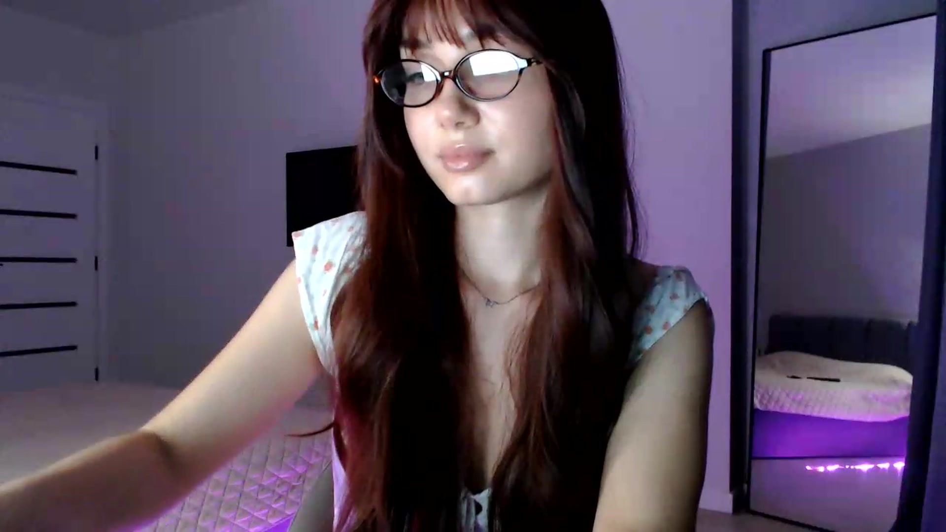 Gallery image thumbnail from Browncat04's myfreecams stream on, 09/07/2026, 17:37 image 15 of 20