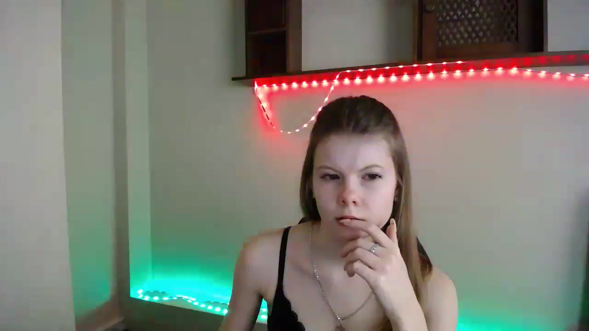 Gallery image thumbnail from BrowneyedCute's myfreecams stream on, 11/15/2022, 22:53 image 12 of 20