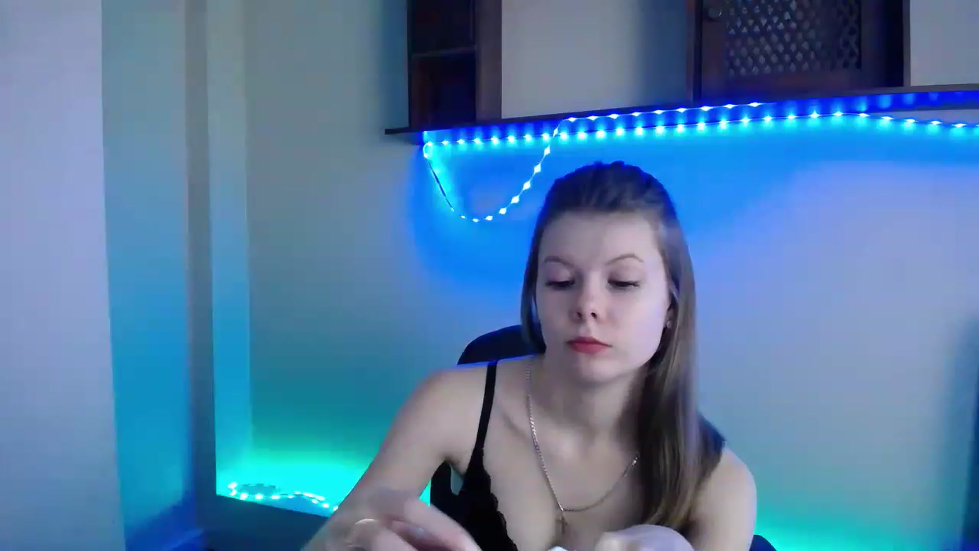 Gallery image thumbnail from BrowneyedCute's myfreecams stream on, 11/15/2022, 22:53 image 9 of 20