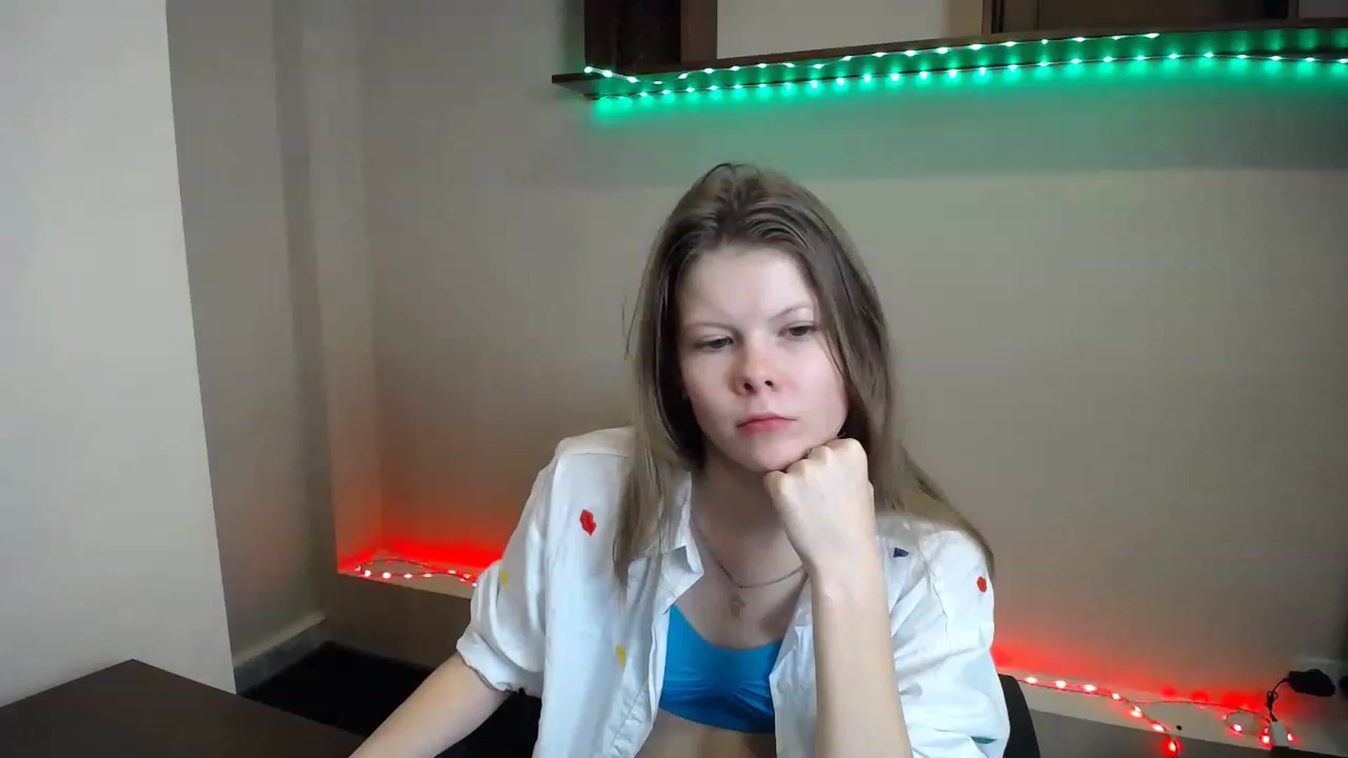 Gallery image thumbnail from BrowneyedCute's myfreecams stream on, 11/18/2022, 16:49 image 8 of 20