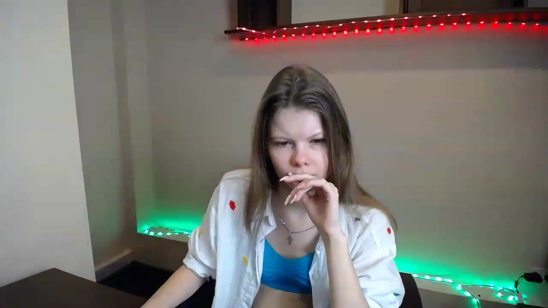 Gallery image thumbnail from BrowneyedCute's myfreecams stream on, 11/18/2022, 16:49 image 9 of 20