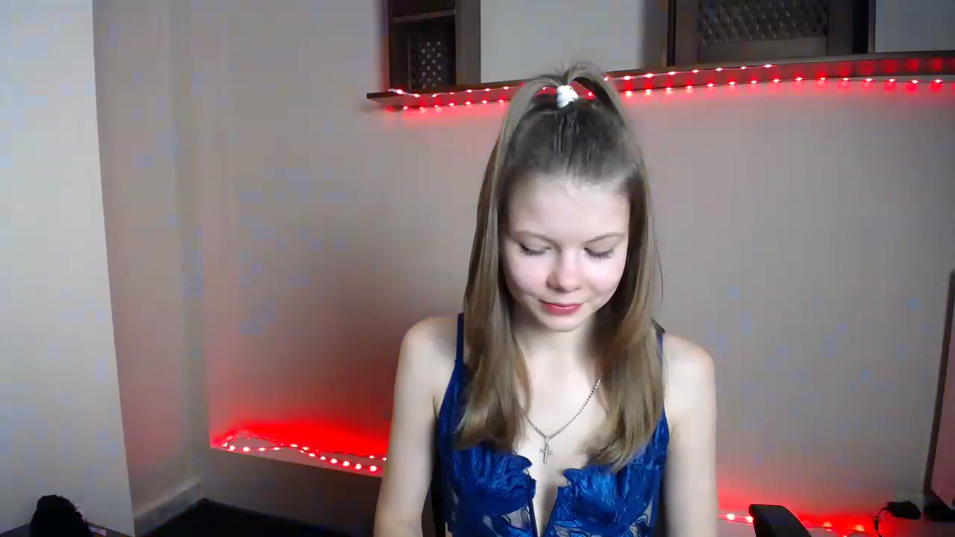 Gallery image thumbnail from BrowneyedCute's myfreecams stream on, 11/19/2022, 22:48 image 11 of 20