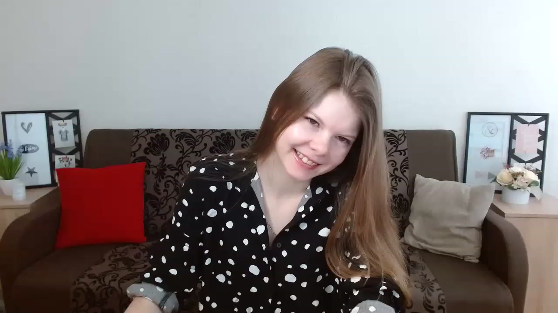 Gallery image thumbnail from BrowneyedCute's myfreecams stream on, 03/20/2023, 13:46 image 4 of 20