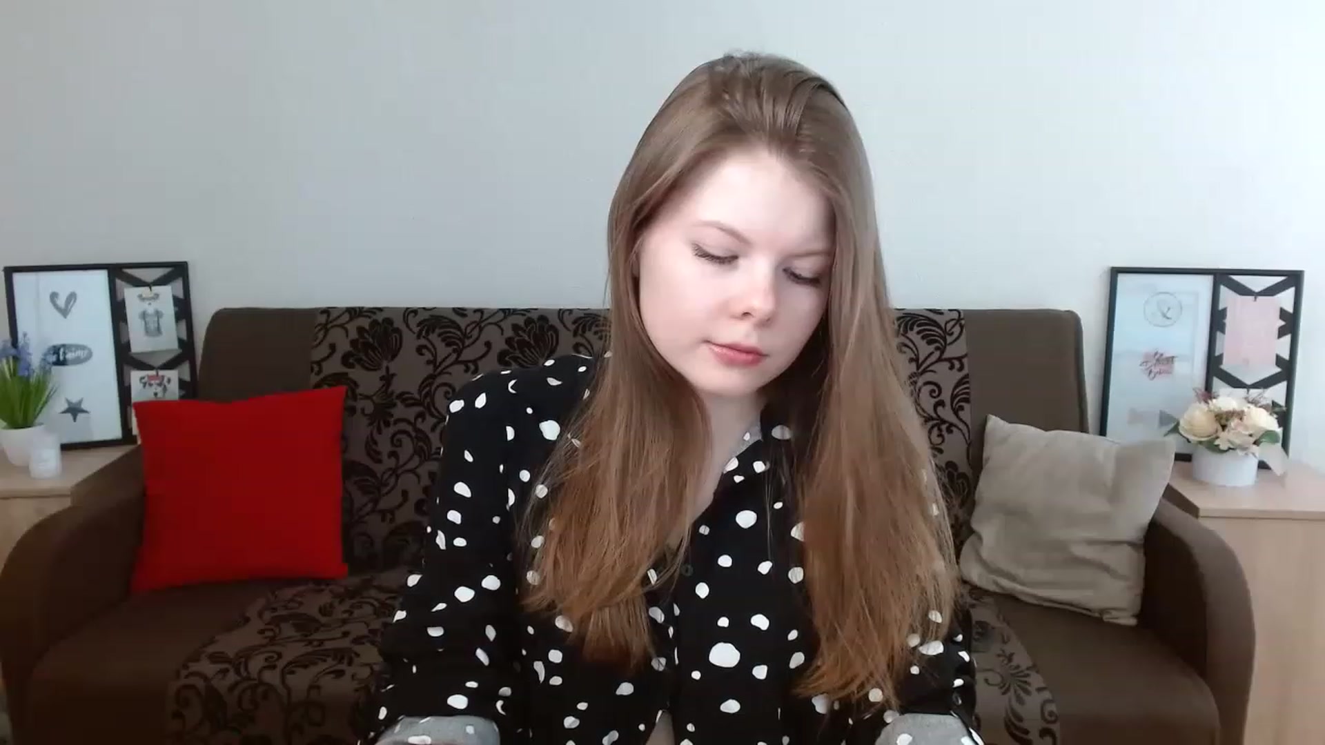 Gallery image thumbnail from BrowneyedCute's myfreecams stream on, 03/20/2023, 13:46 image 6 of 20