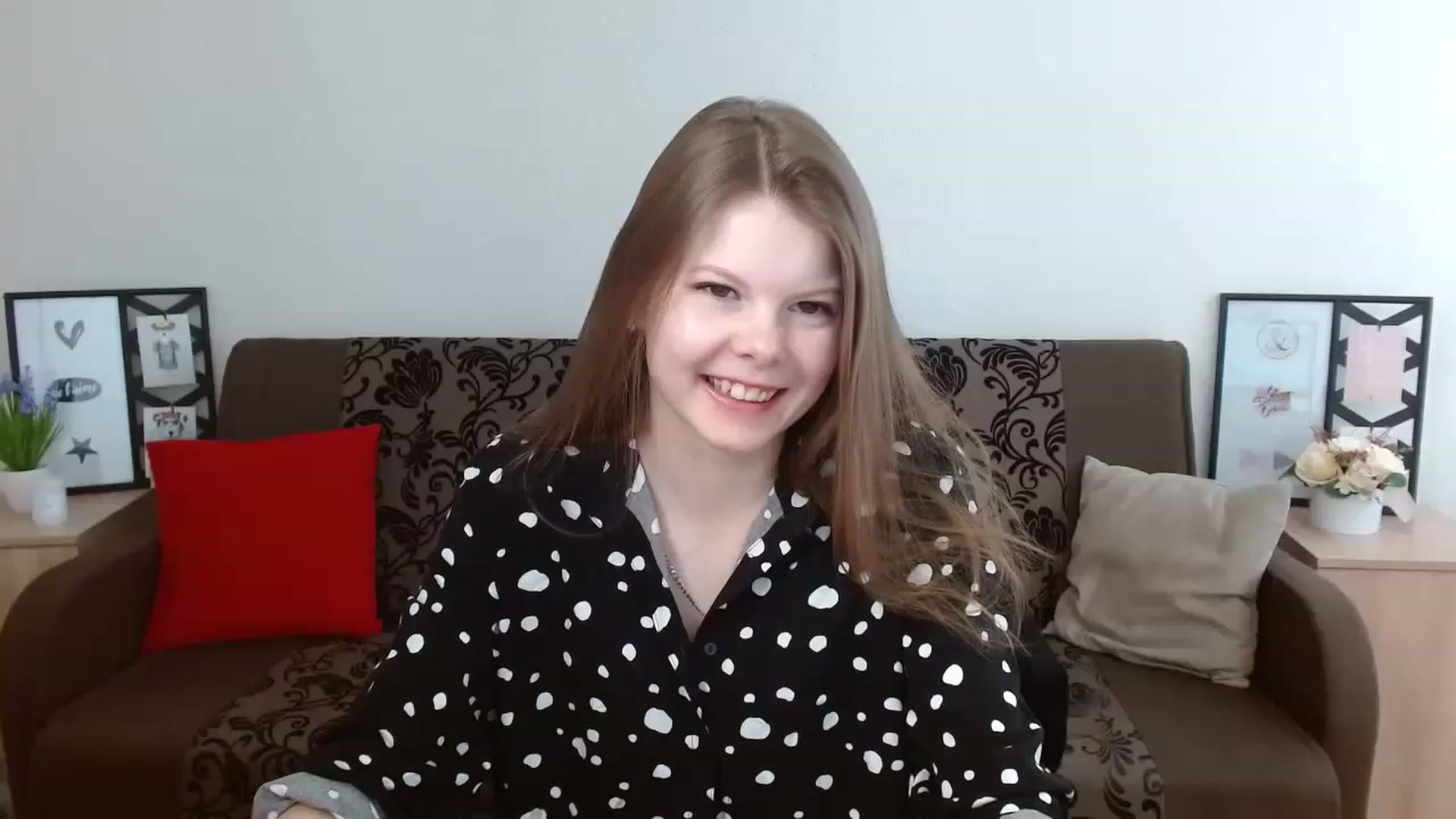 Gallery image thumbnail from BrowneyedCute's myfreecams stream on, 03/20/2023, 13:46 image 7 of 20