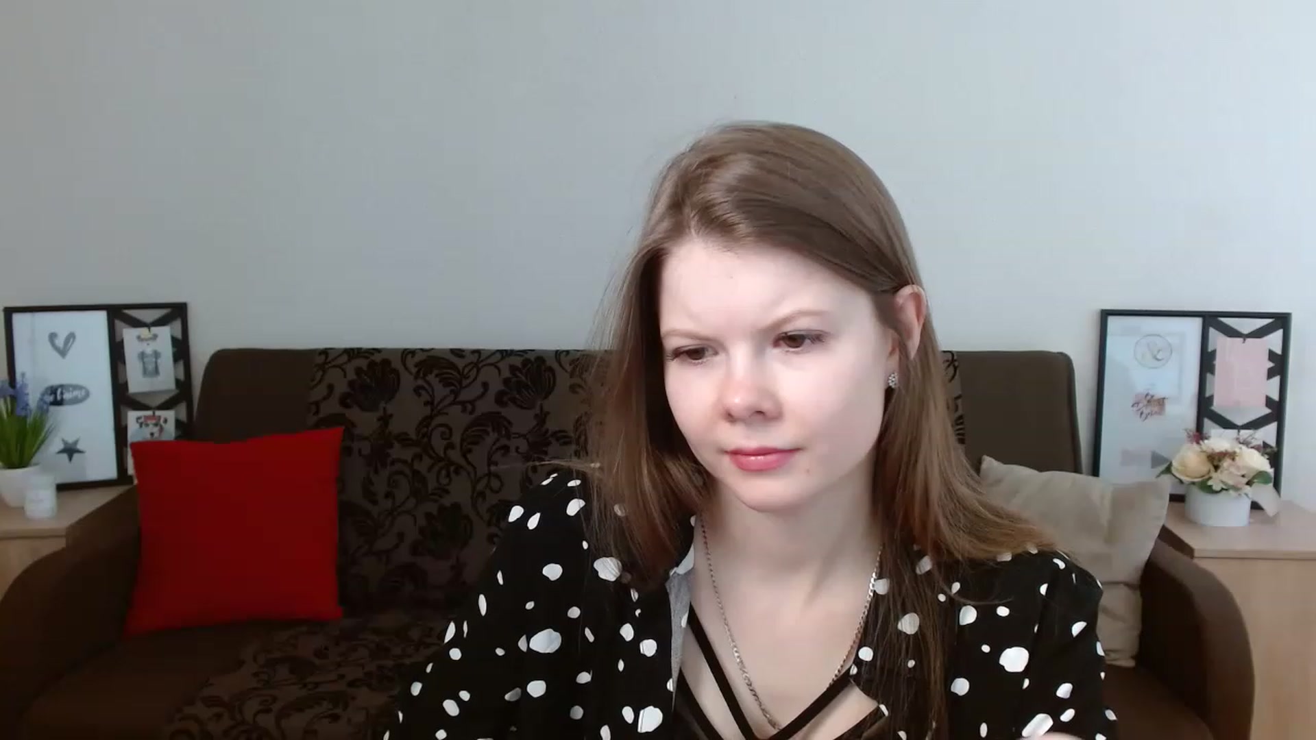 Gallery image thumbnail from BrowneyedCute's myfreecams stream on, 03/20/2023, 15:36 image 11 of 20