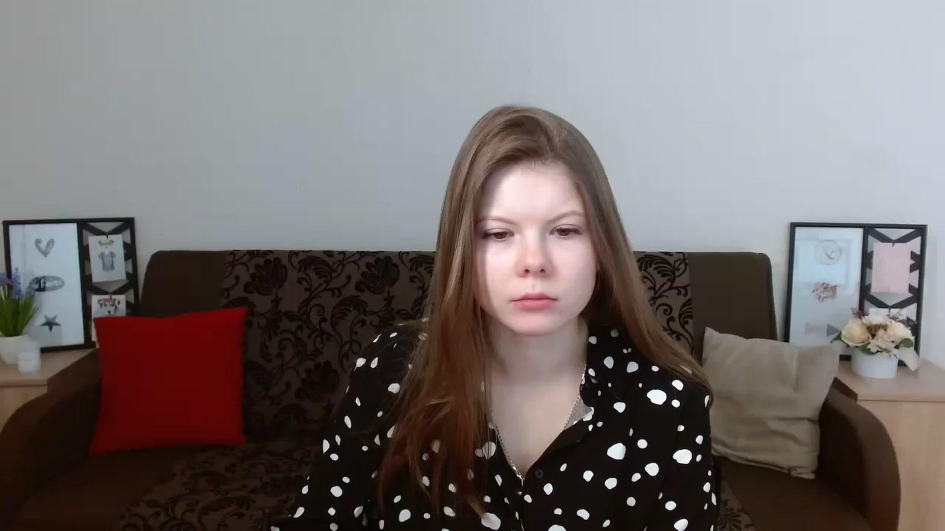 Gallery image thumbnail from BrowneyedCute's myfreecams stream on, 03/20/2023, 15:36 image 17 of 20