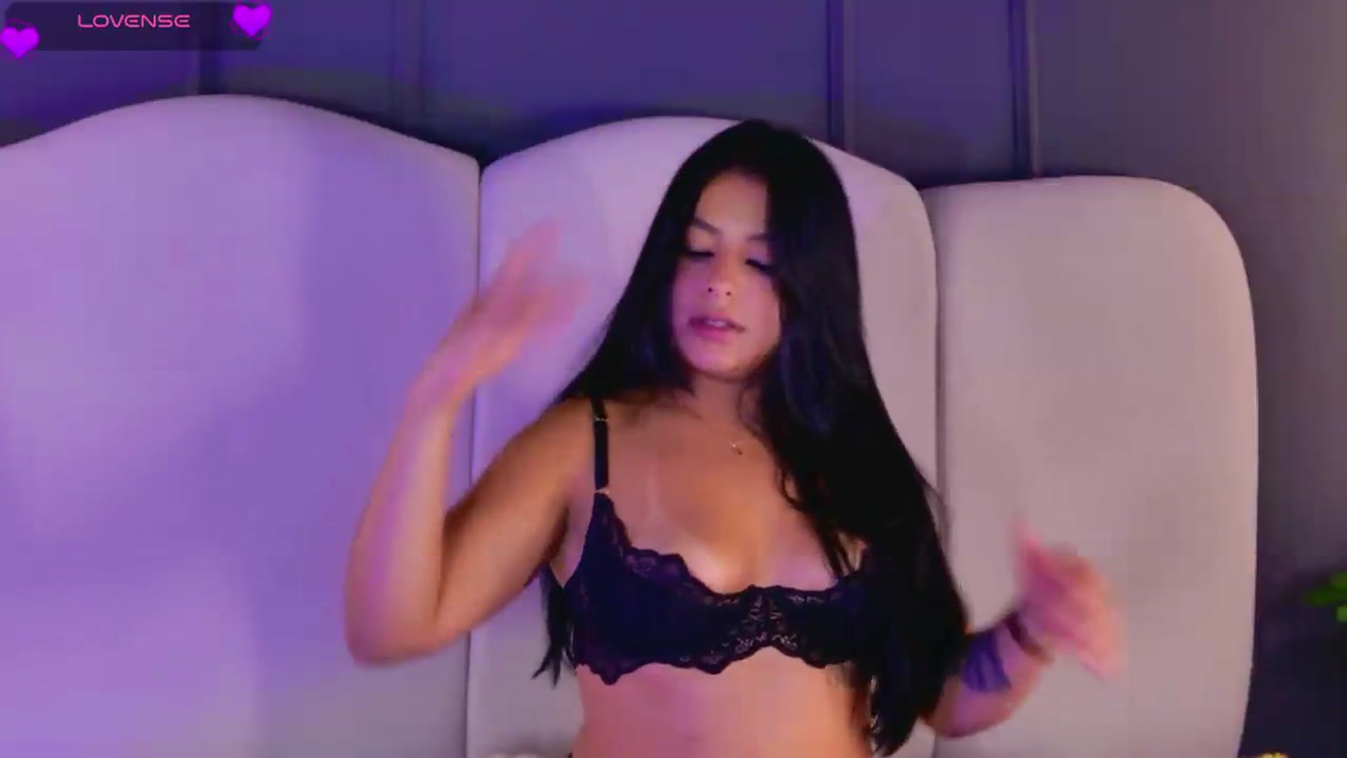 Gallery image thumbnail from BrunaMonroe's myfreecams stream on, 05/22/2026, 18:02 image 5 of 20